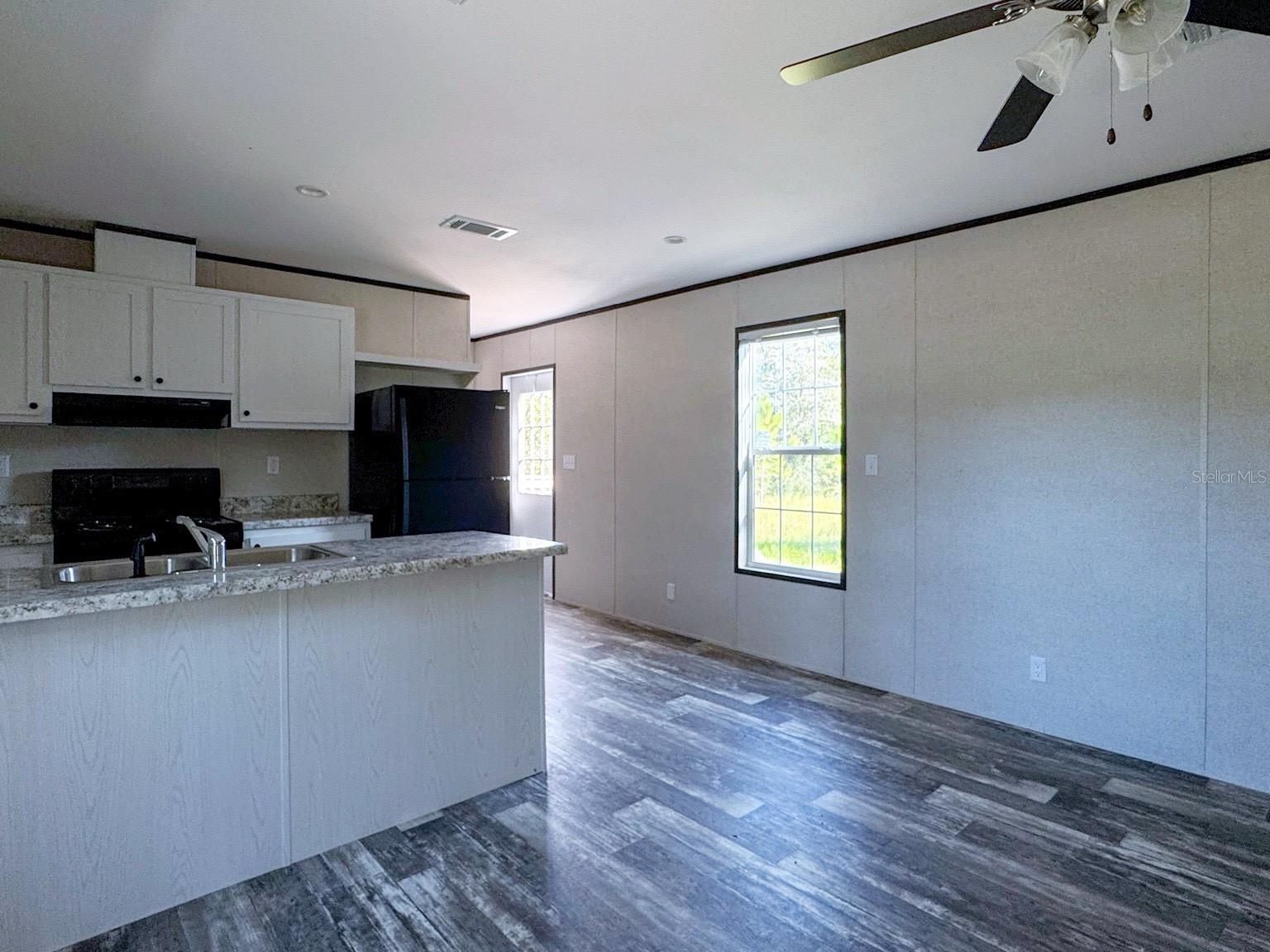 Image 13 of 17 For 9448 Rousseau Street