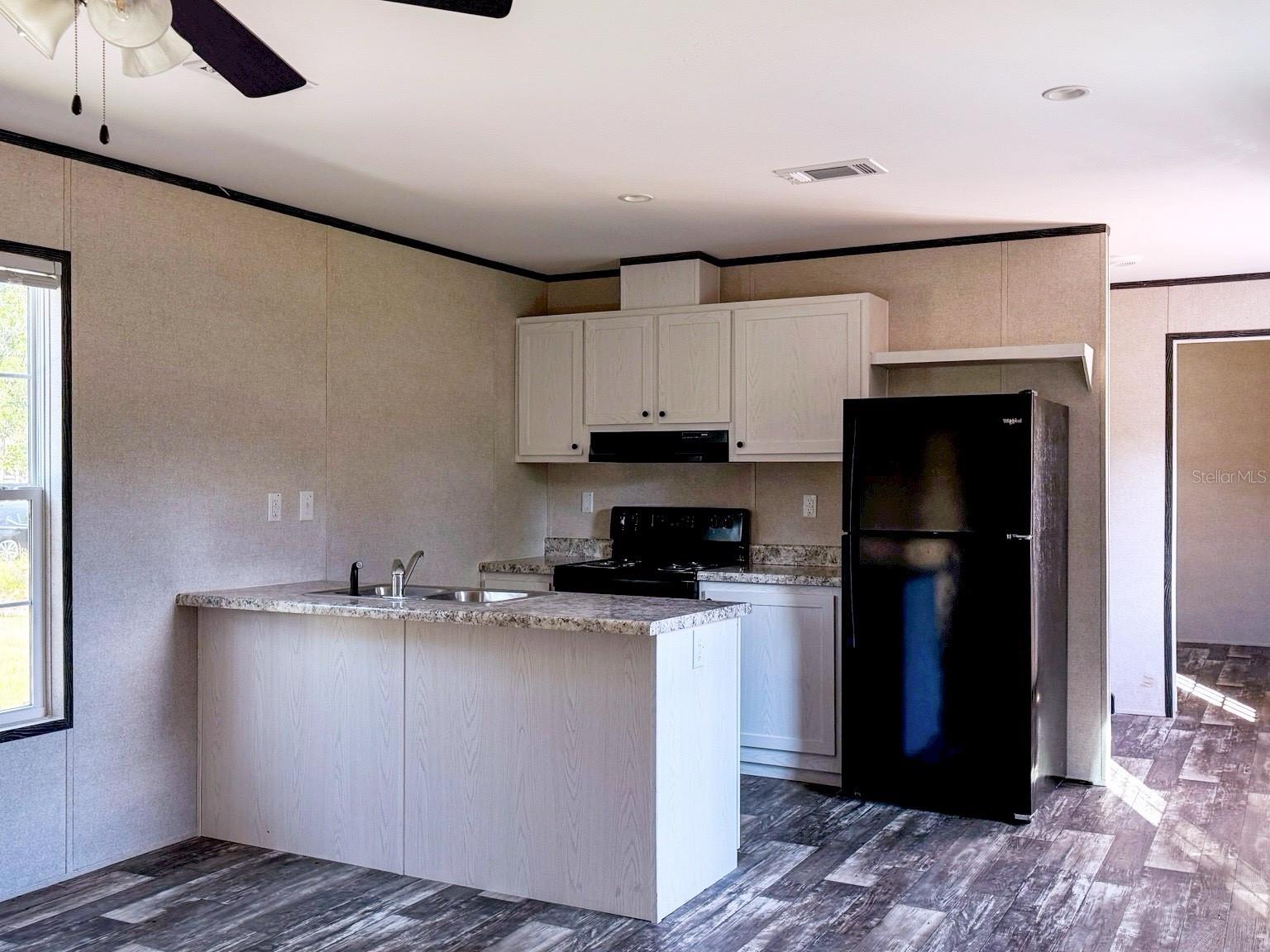 Image 2 of 17 For 9448 Rousseau Street