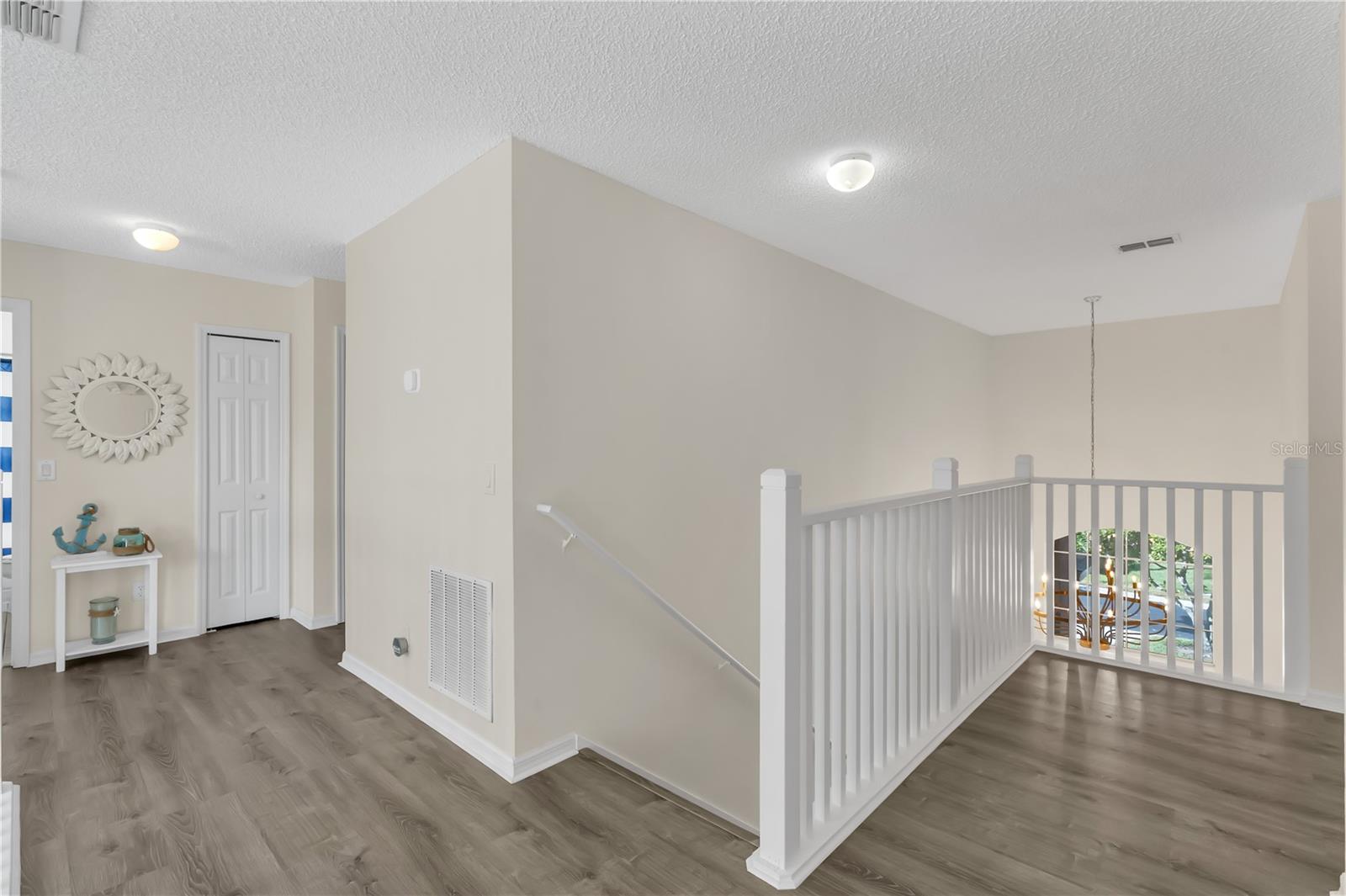 Image 16 of 47 For 2695 La Isla Court