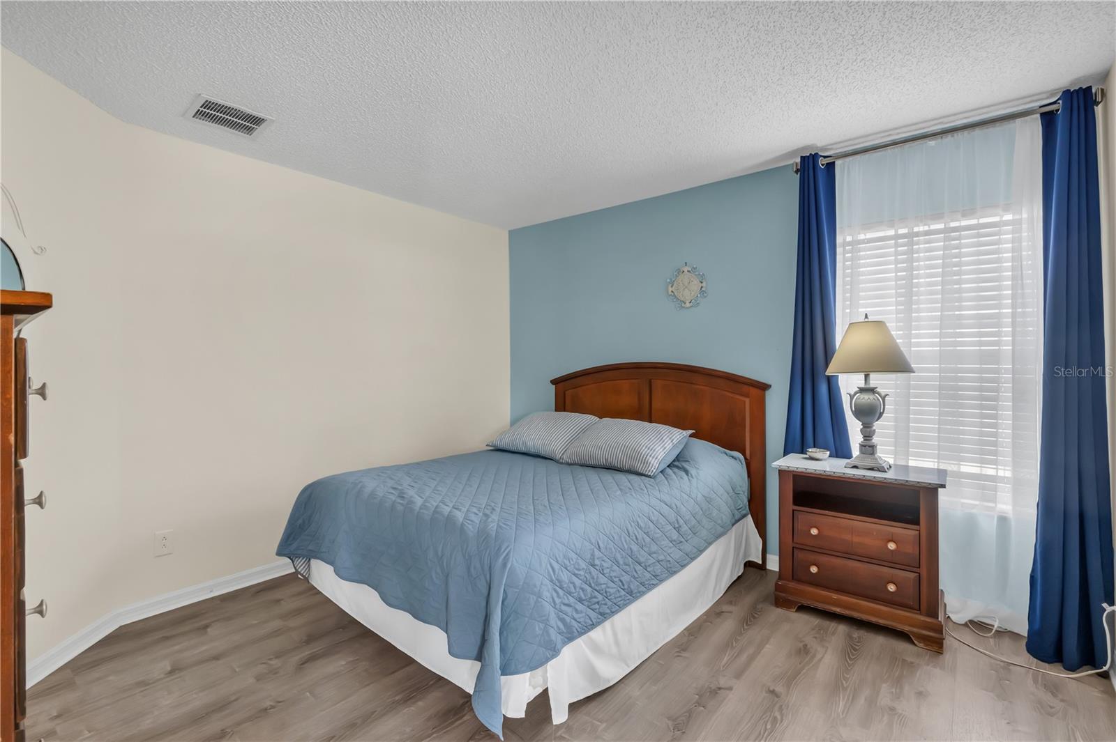 Image 24 of 47 For 2695 La Isla Court