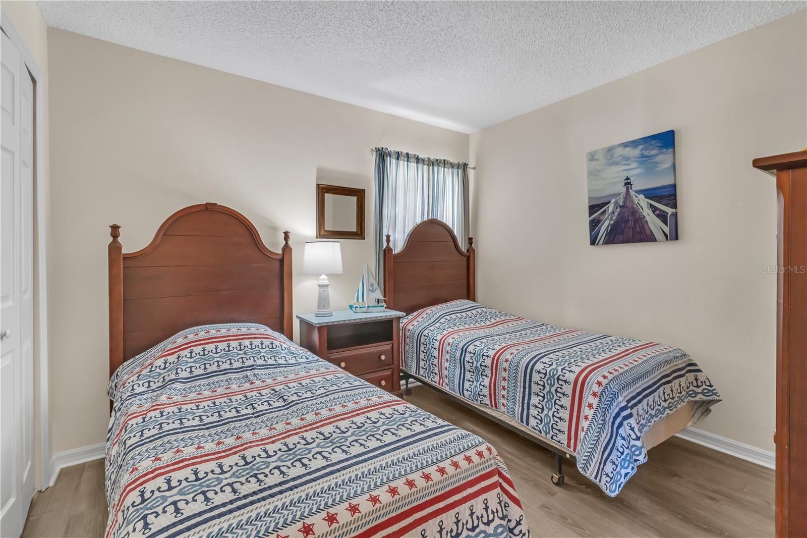 Image 29 of 47 For 2695 La Isla Court