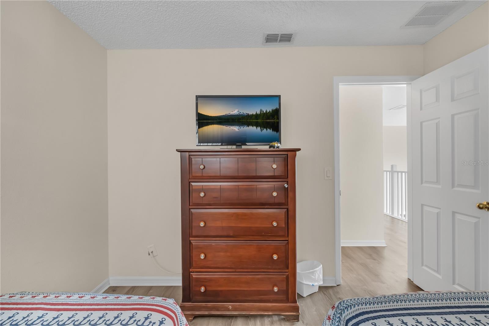 Image 30 of 47 For 2695 La Isla Court