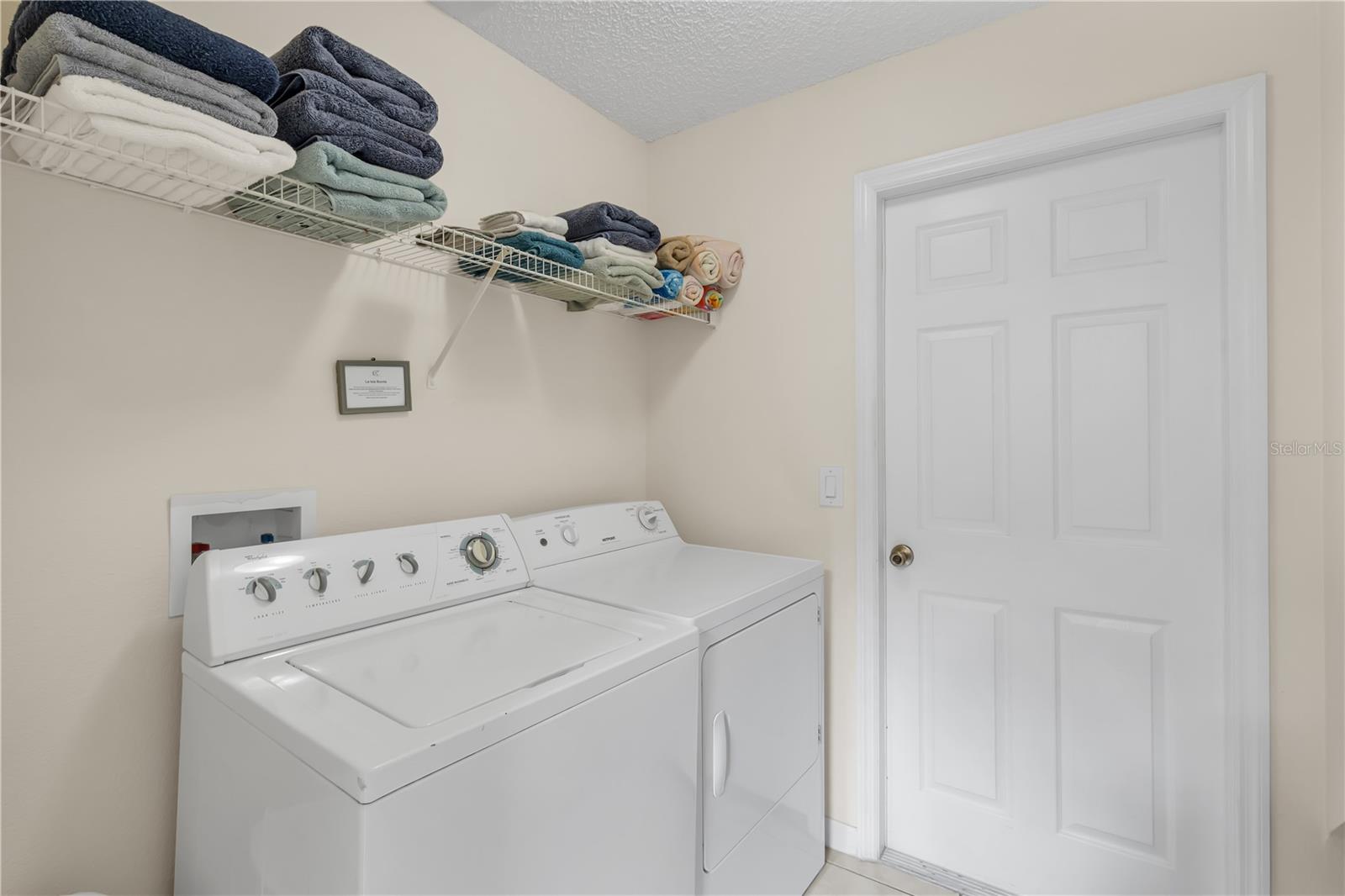 Image 36 of 47 For 2695 La Isla Court