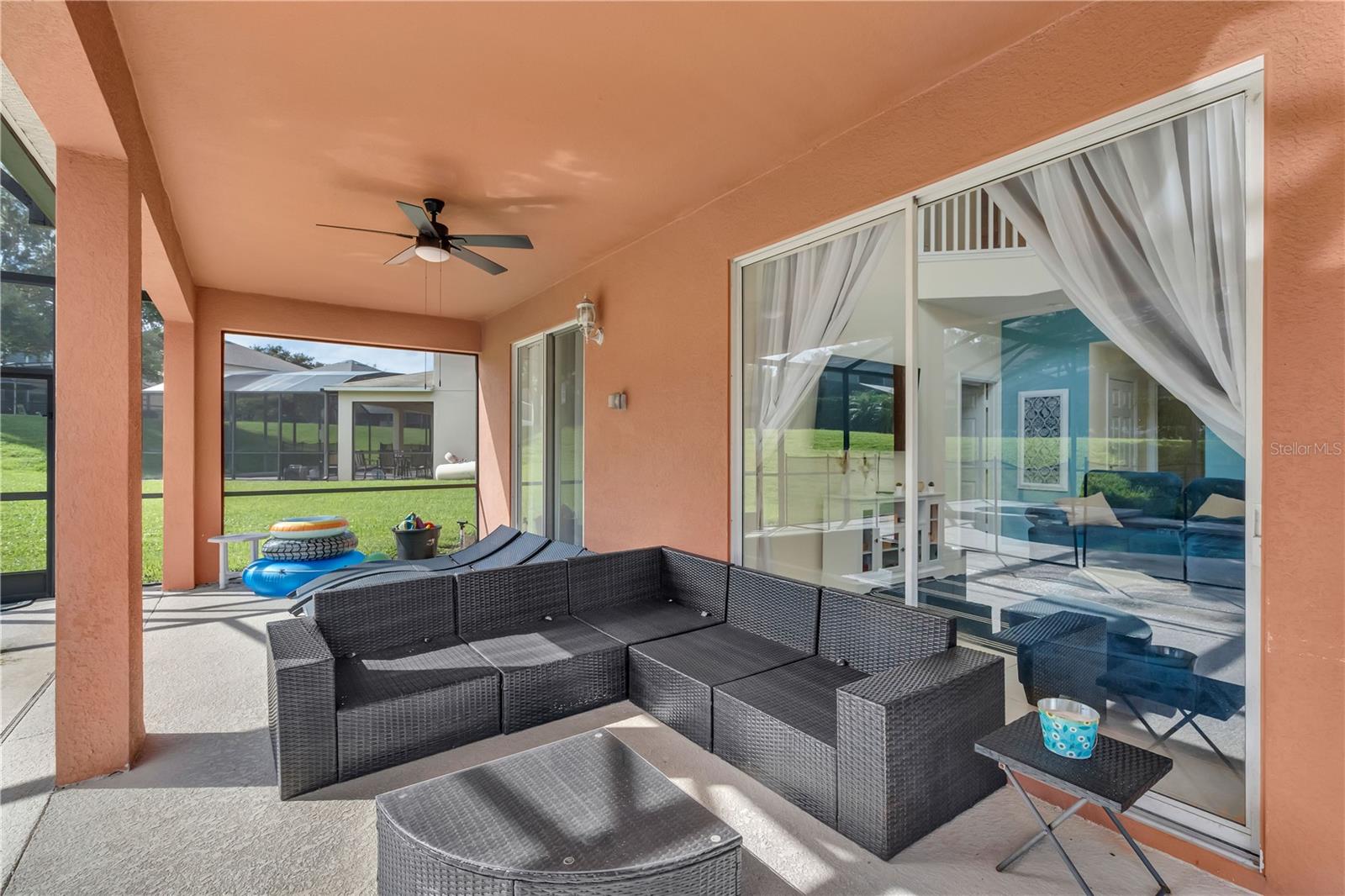 Image 37 of 47 For 2695 La Isla Court