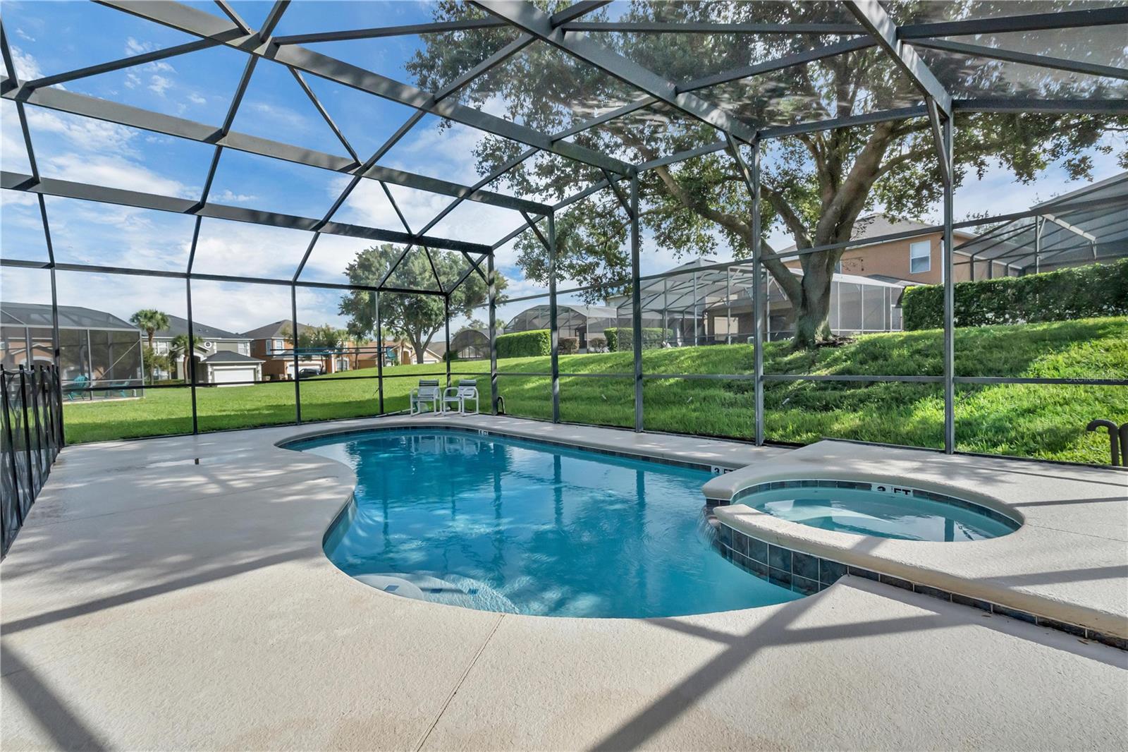 Image 42 of 47 For 2695 La Isla Court