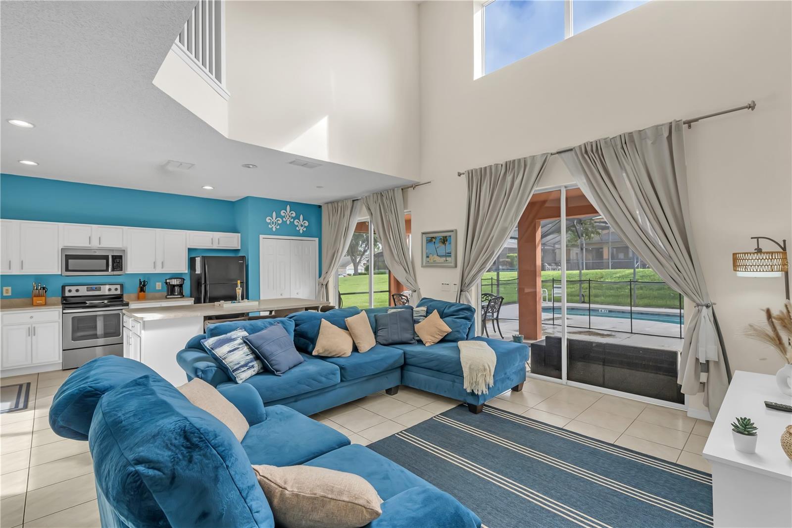 Image 6 of 47 For 2695 La Isla Court