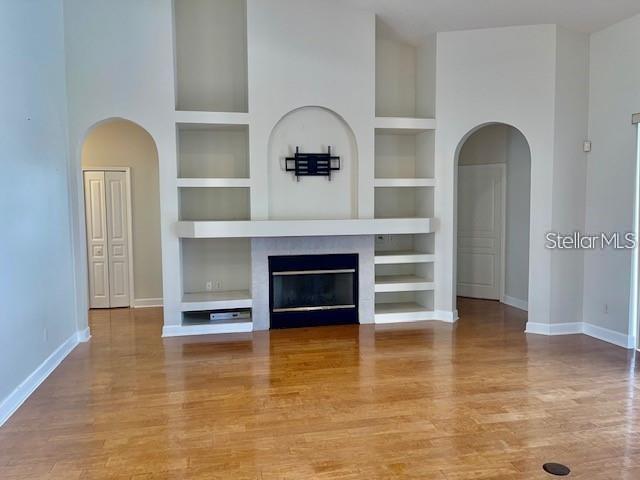 Image 3 of 15 For 10052 Oakside Court