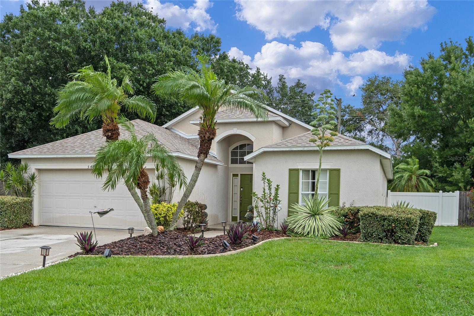 Image 2 of 22 For 541 Heather Glen Drive