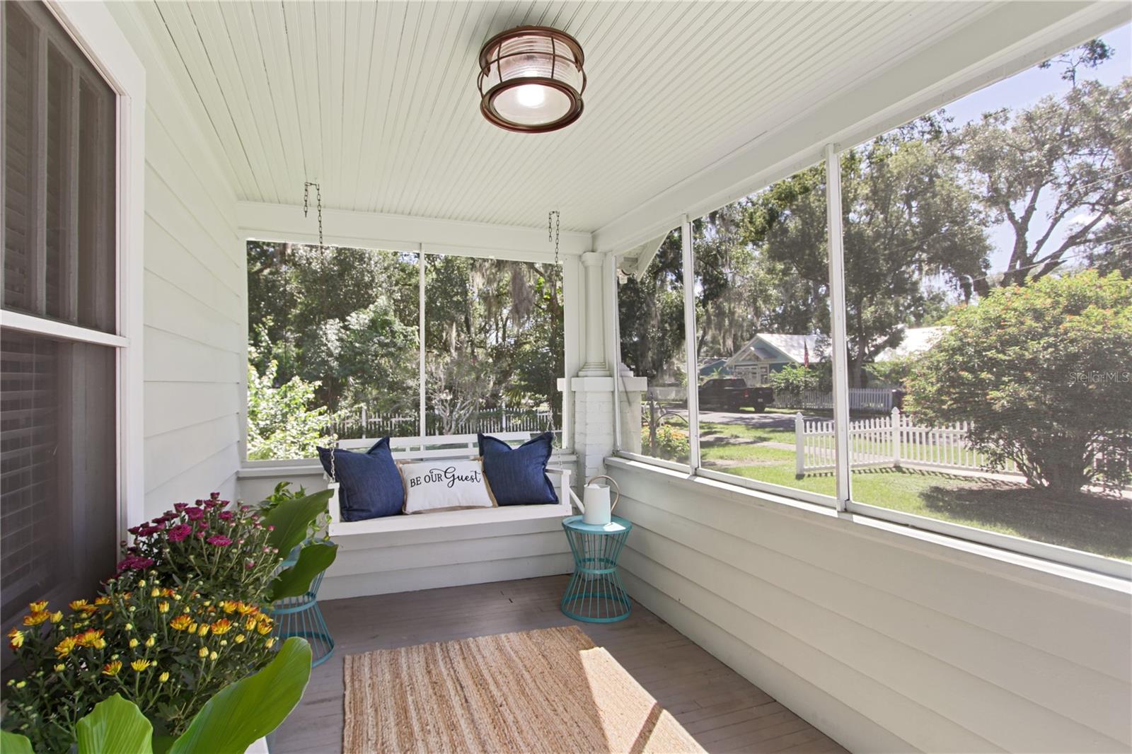 Image 4 of 62 For 1317 2nd Avenue