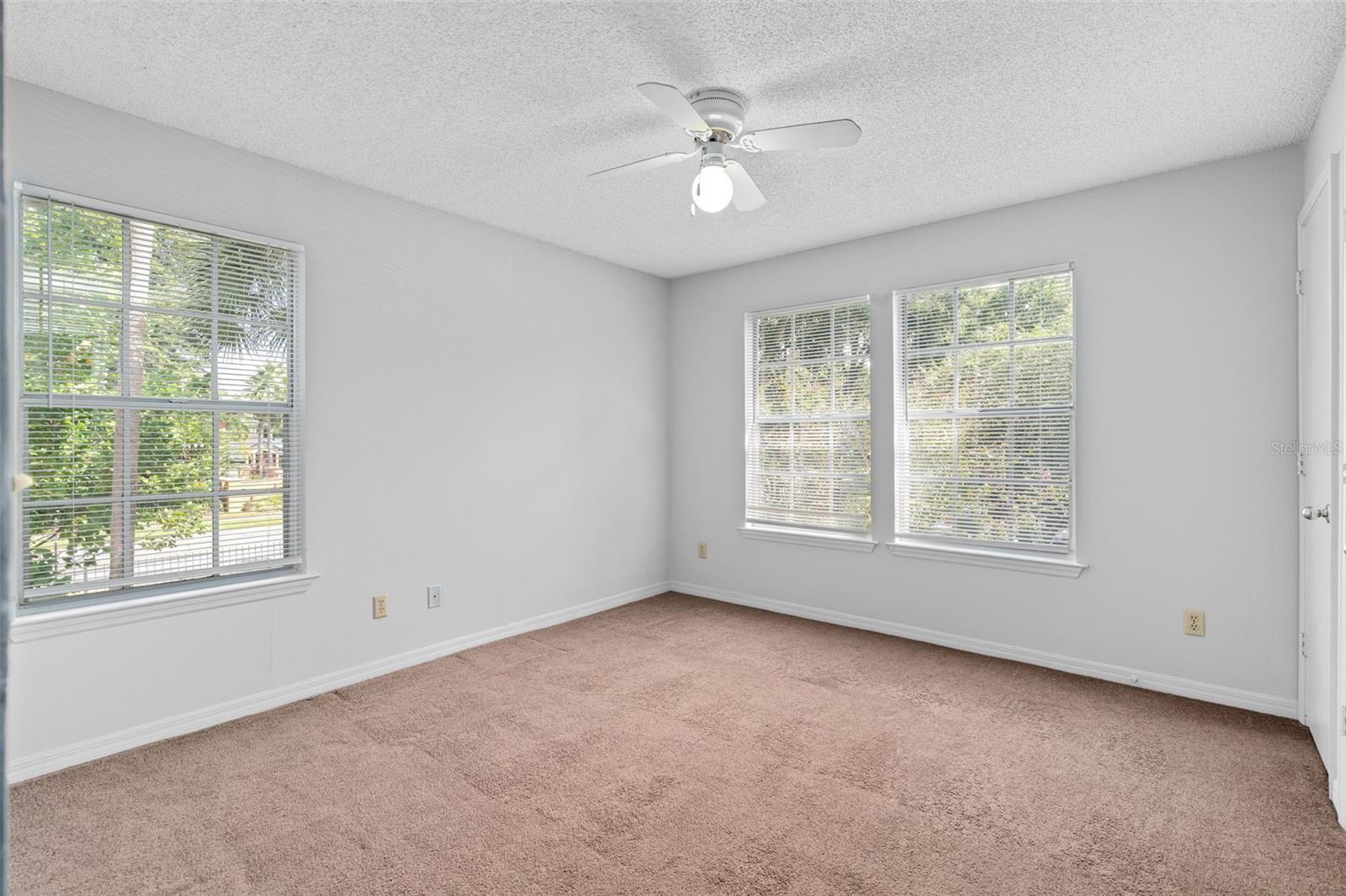 Image 13 of 34 For 6082 Westgate Drive 204