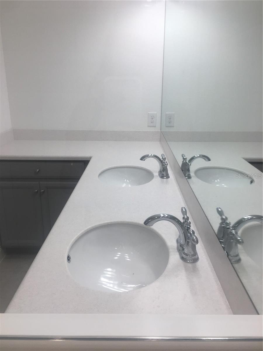 Image 23 of 44 For 15491 Sugar Citrus Drive