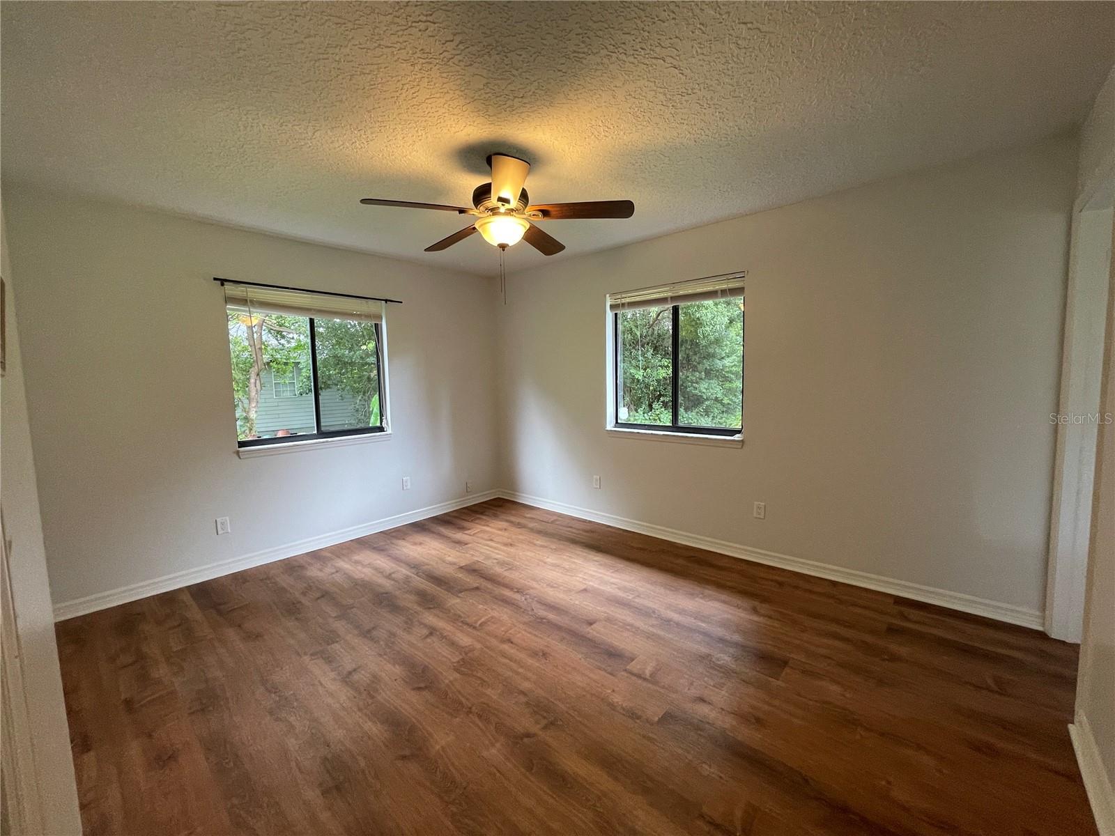 Image 12 of 19 For 381 Harmony Way