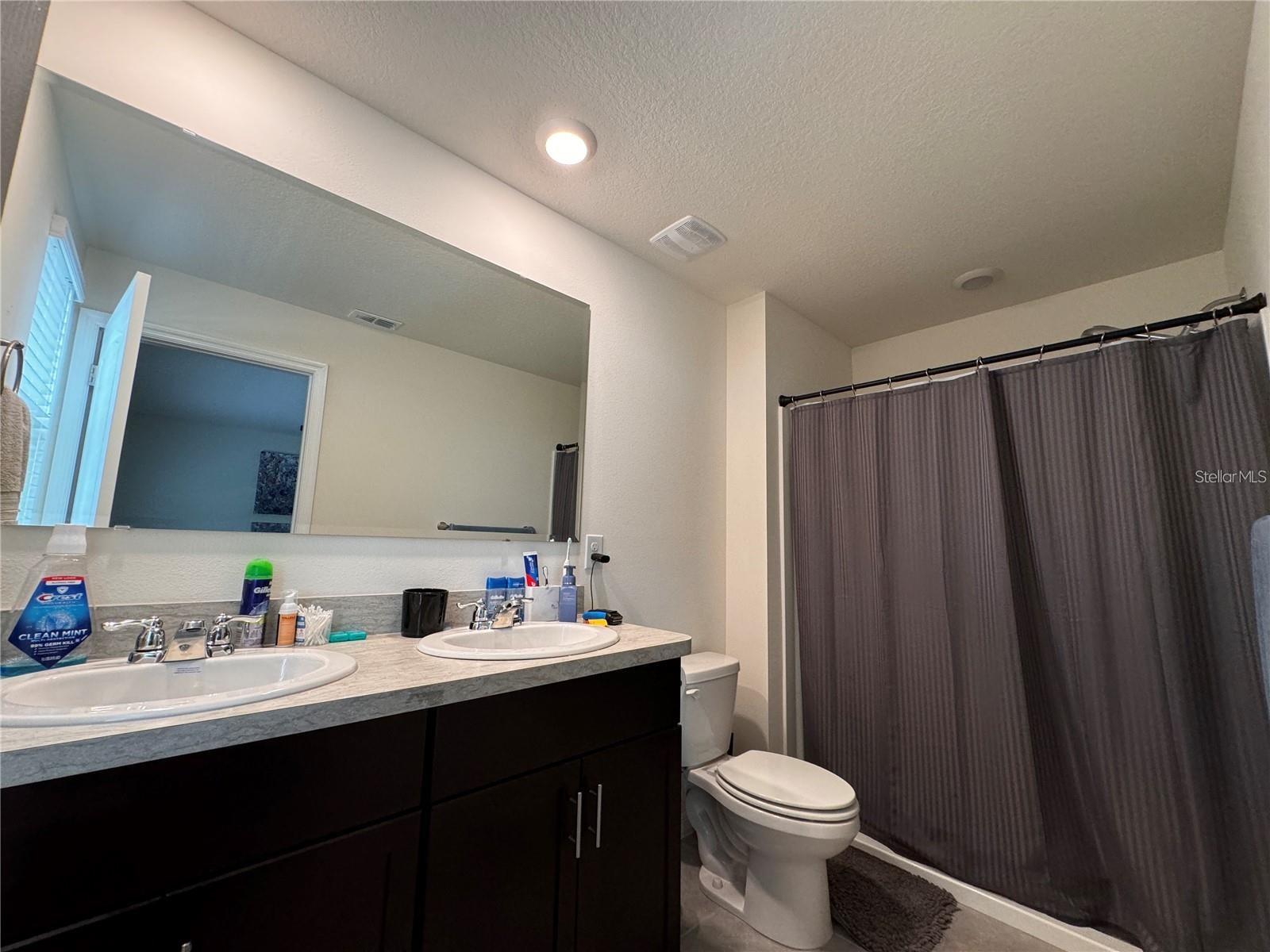 Image 14 of 17 For 2095 King Ranch Street