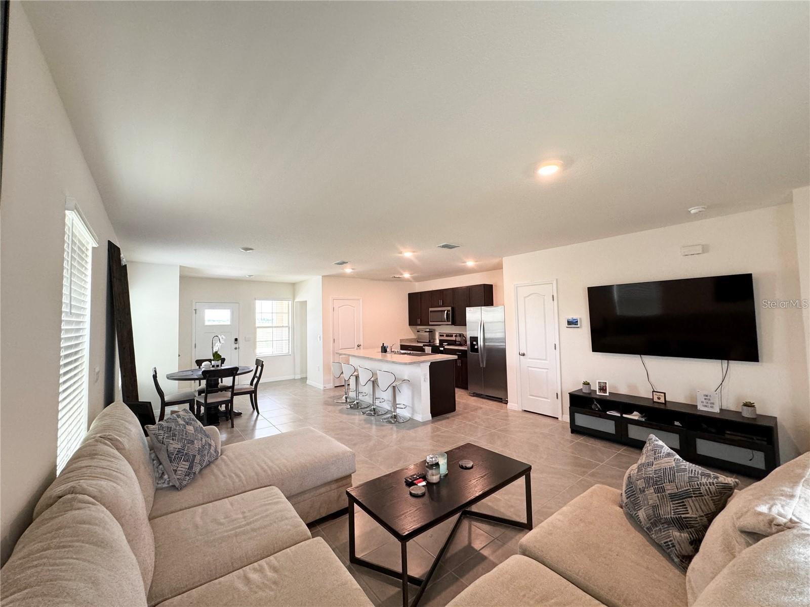 Image 2 of 17 For 2095 King Ranch Street