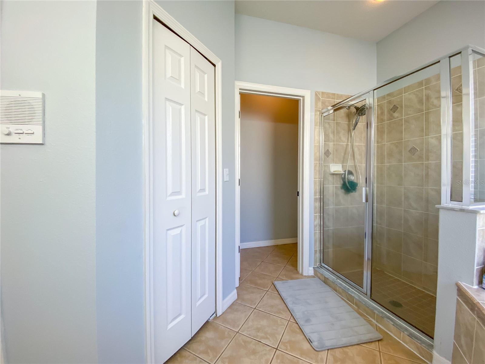 Image 18 of 20 For 1044 Corvina Drive