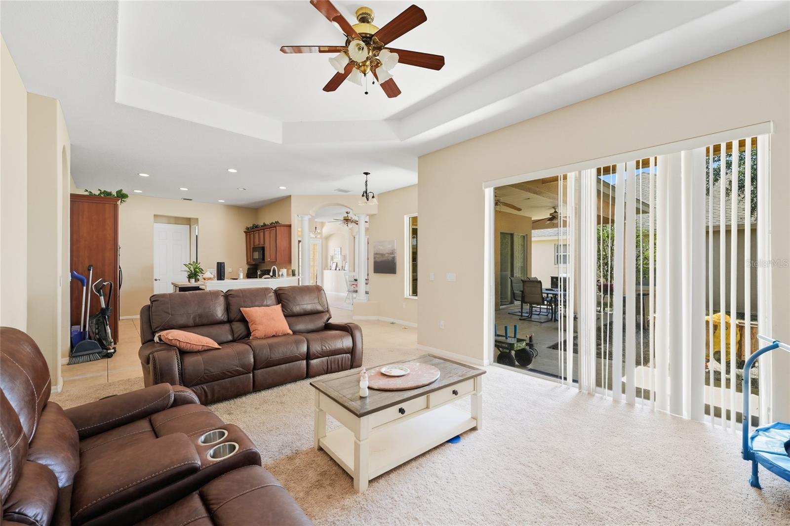 Image 12 of 19 For 33213 Irongate Drive