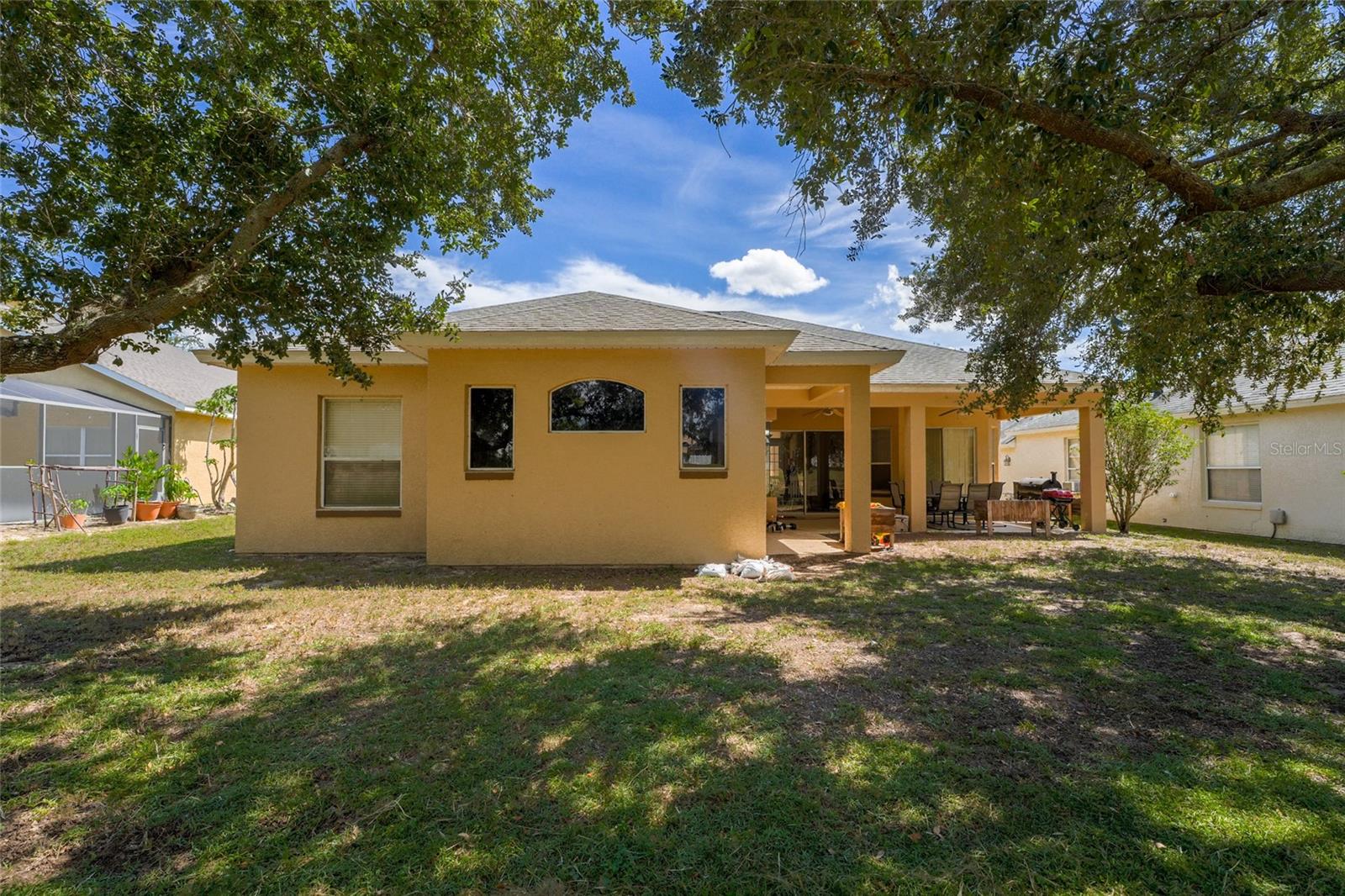 Image 2 of 19 For 33213 Irongate Drive