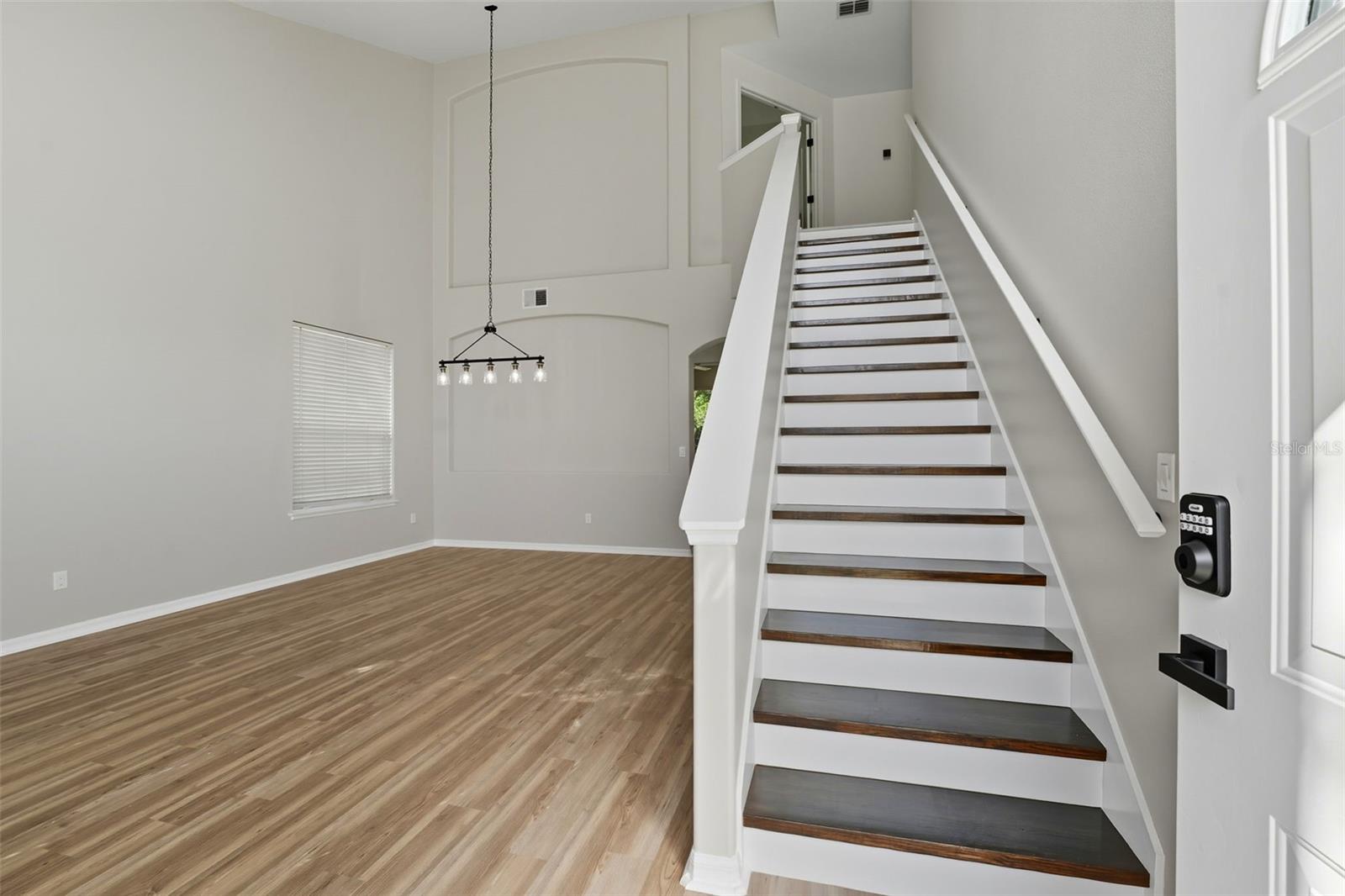 Image 4 of 35 For 224 Copper Oak Court