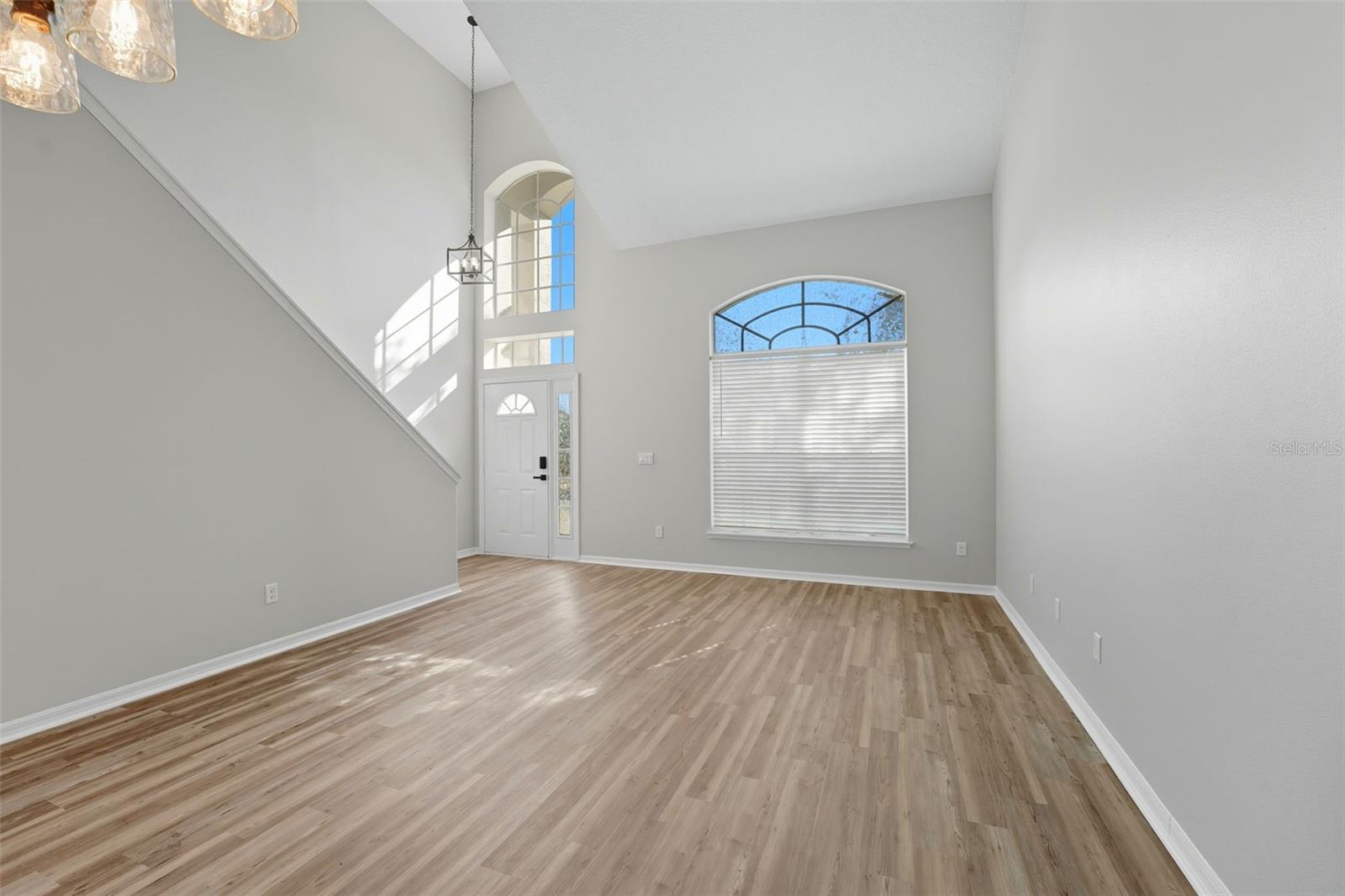 Image 6 of 35 For 224 Copper Oak Court