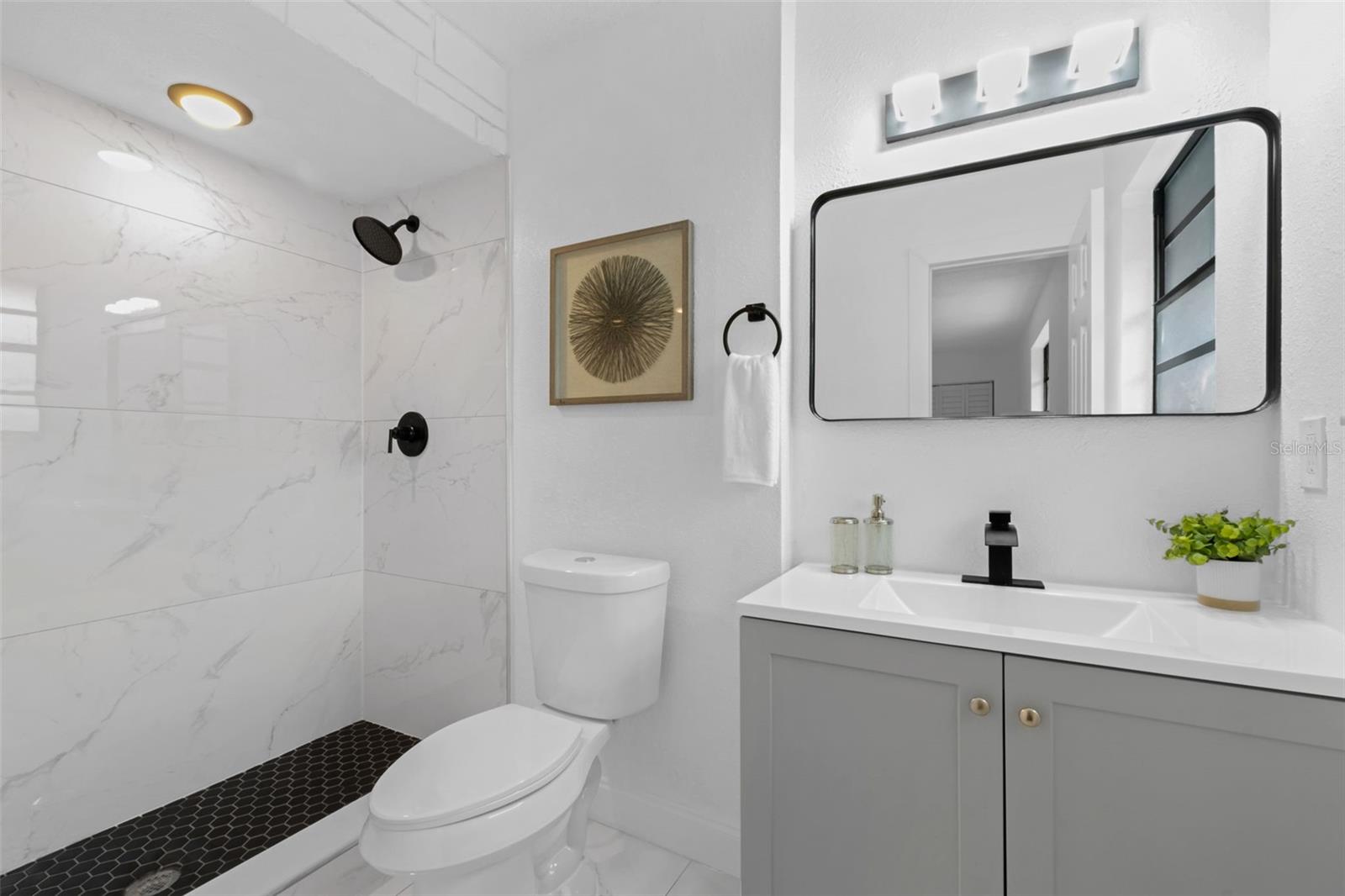 Image 13 of 21 For 644 Hamlet Drive