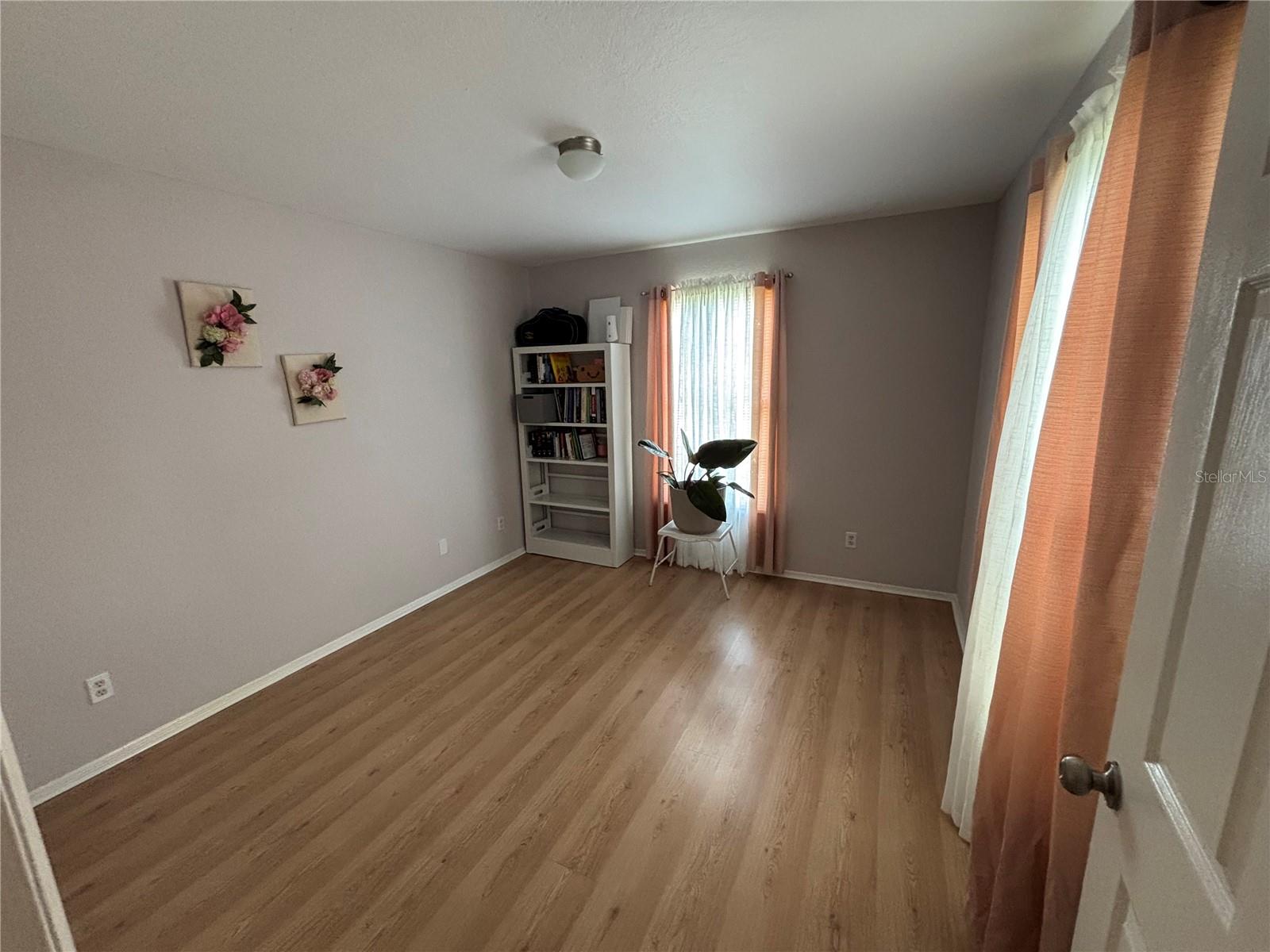 Image 10 of 12 For 36243 Lake Chase Boulevard 103