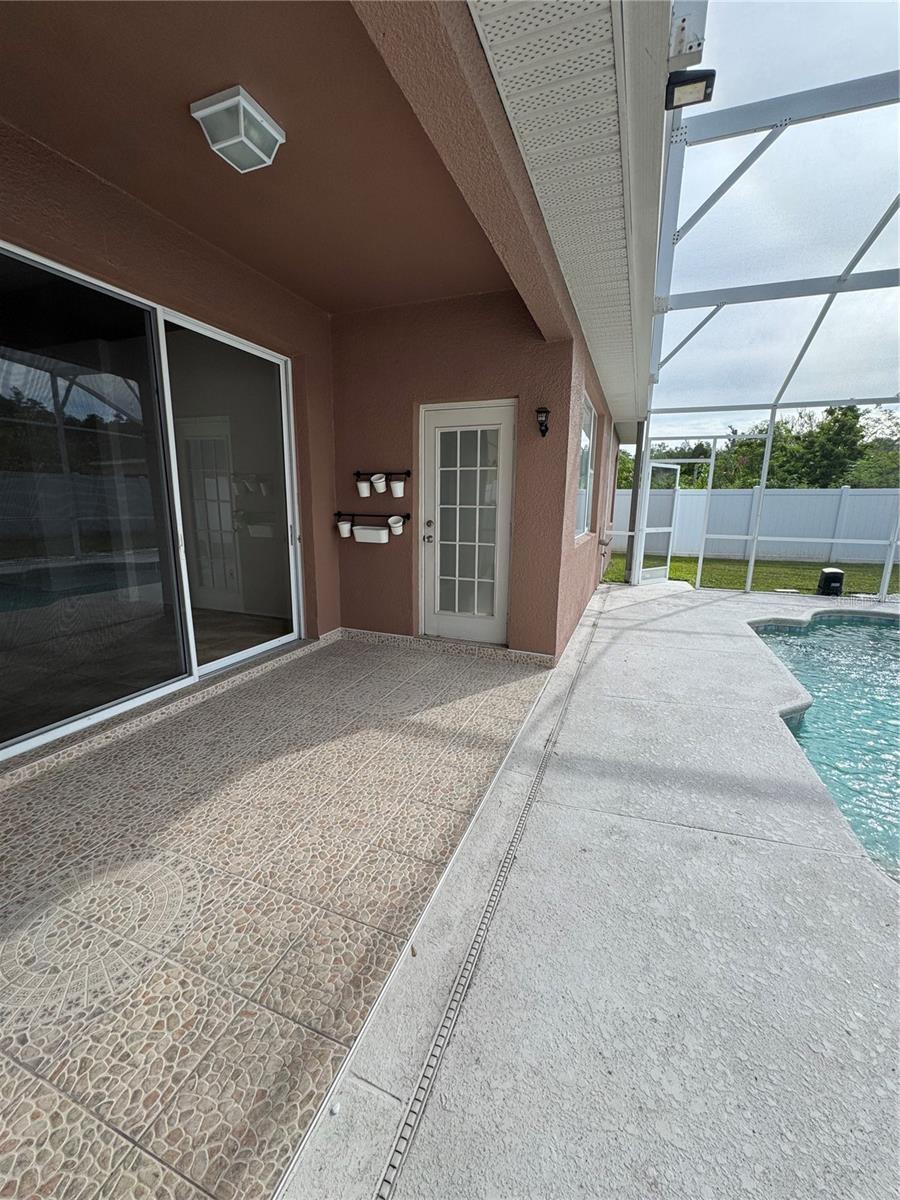 Image 21 of 23 For 1913 White Heron Bay Circle