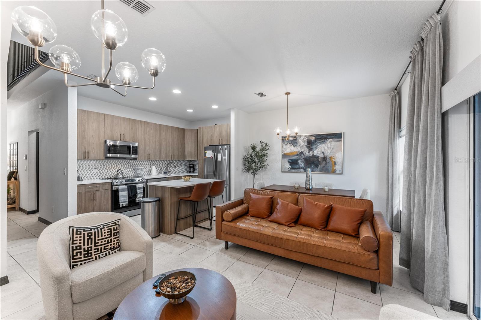 Image 10 of 35 For 2311 Caravelle Circle