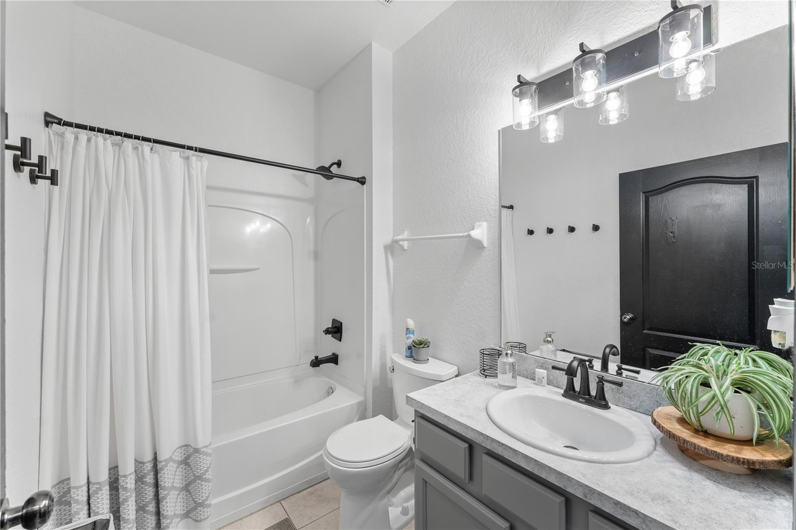 Image 23 of 35 For 2311 Caravelle Circle