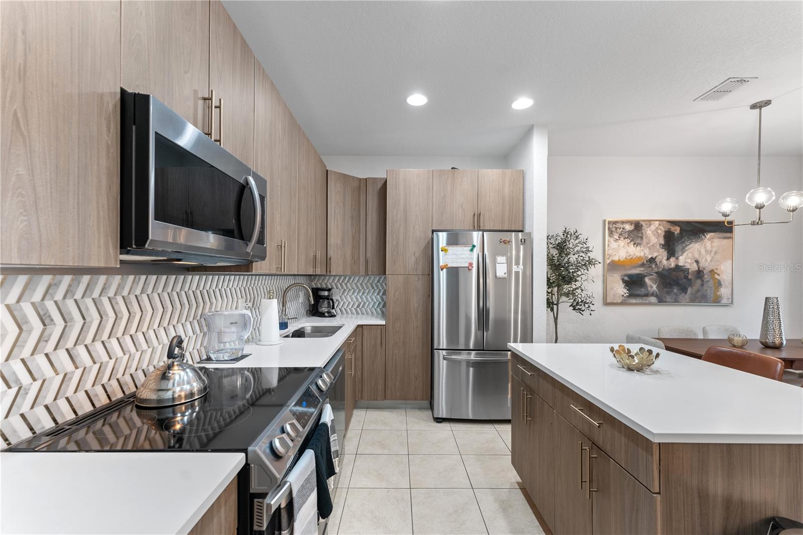 Image 4 of 35 For 2311 Caravelle Circle