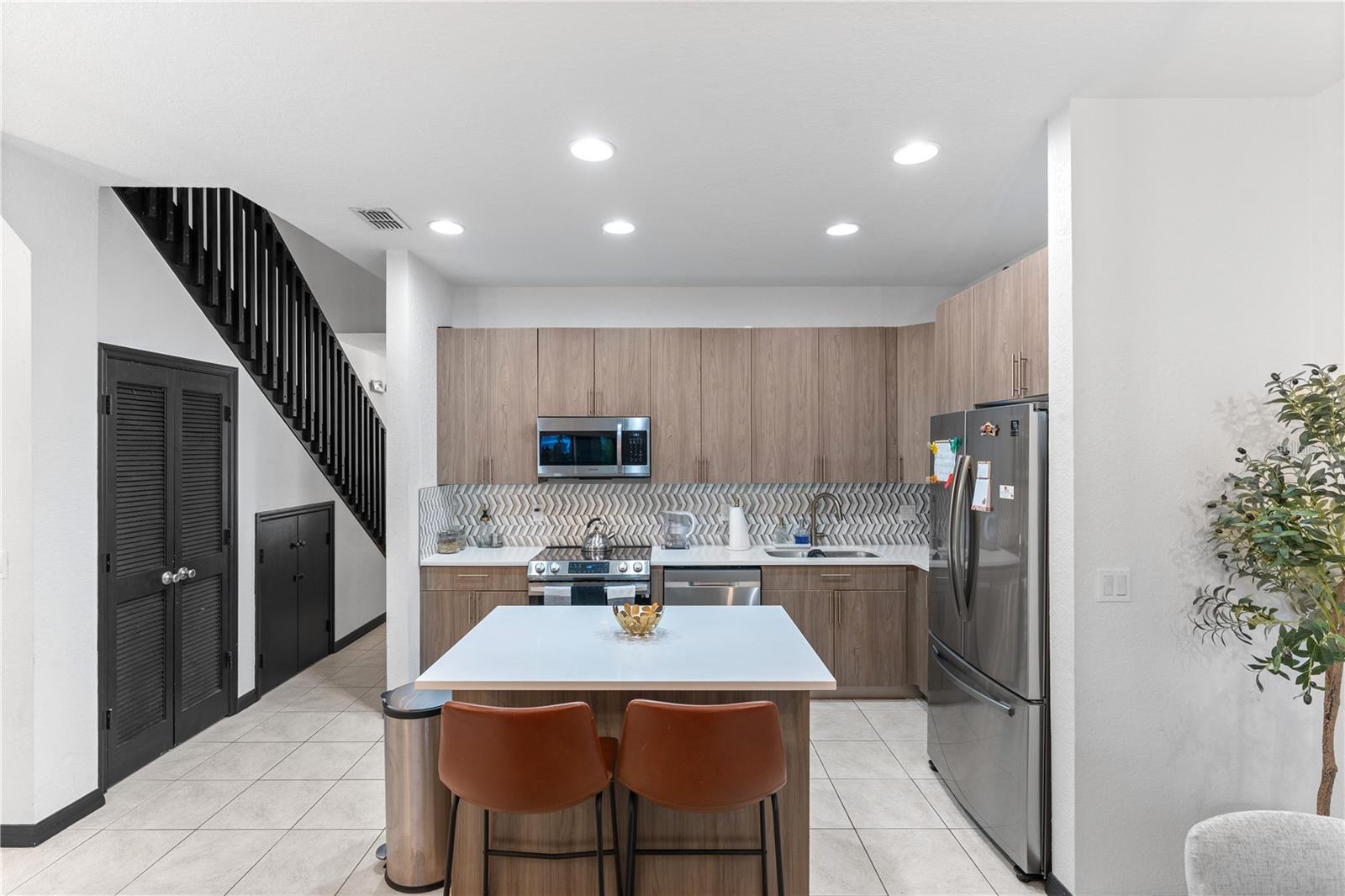 Image 6 of 35 For 2311 Caravelle Circle