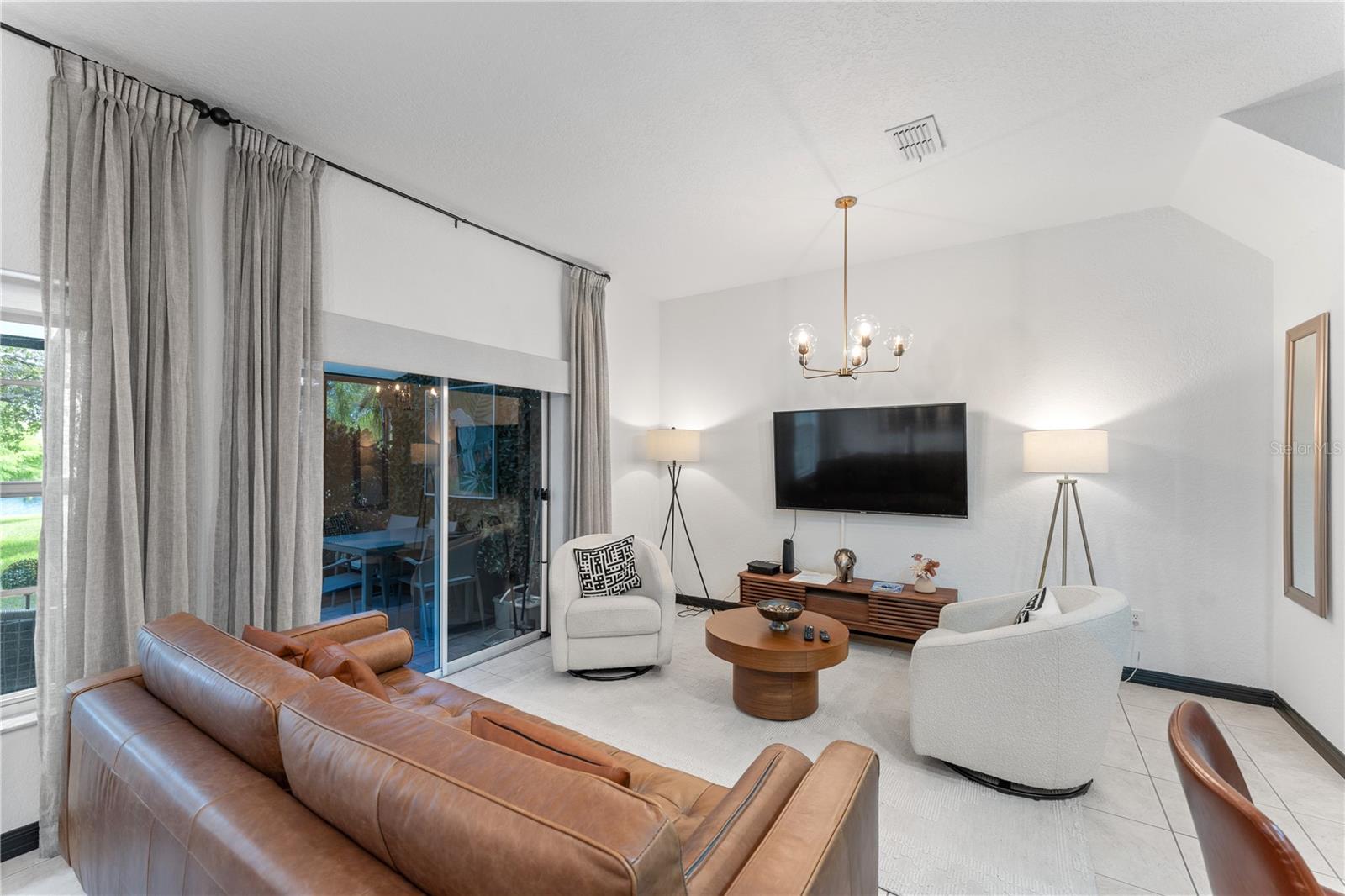 Image 8 of 35 For 2311 Caravelle Circle