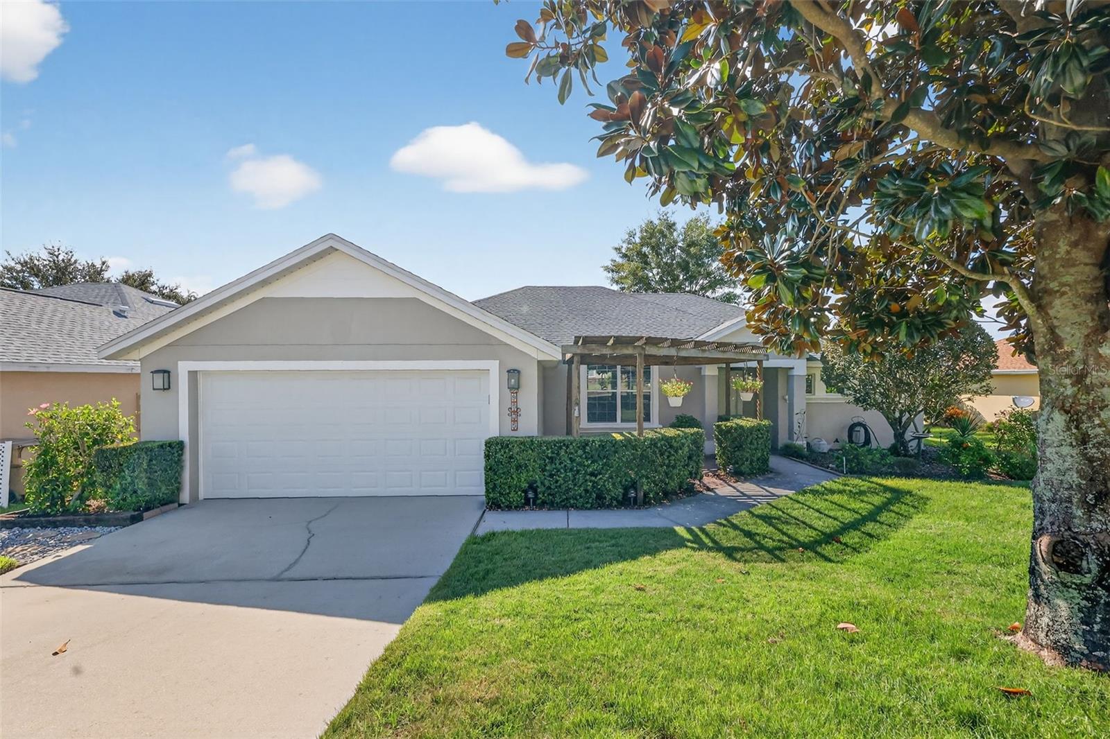 Image 2 of 34 For 9535 Lynwood Street