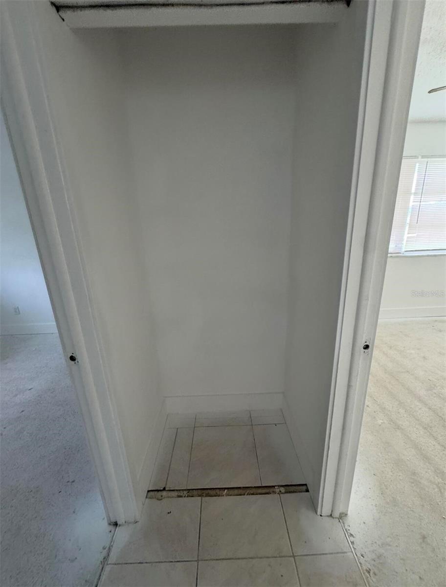 Image 10 of 16 For 5632 Espanola Avenue