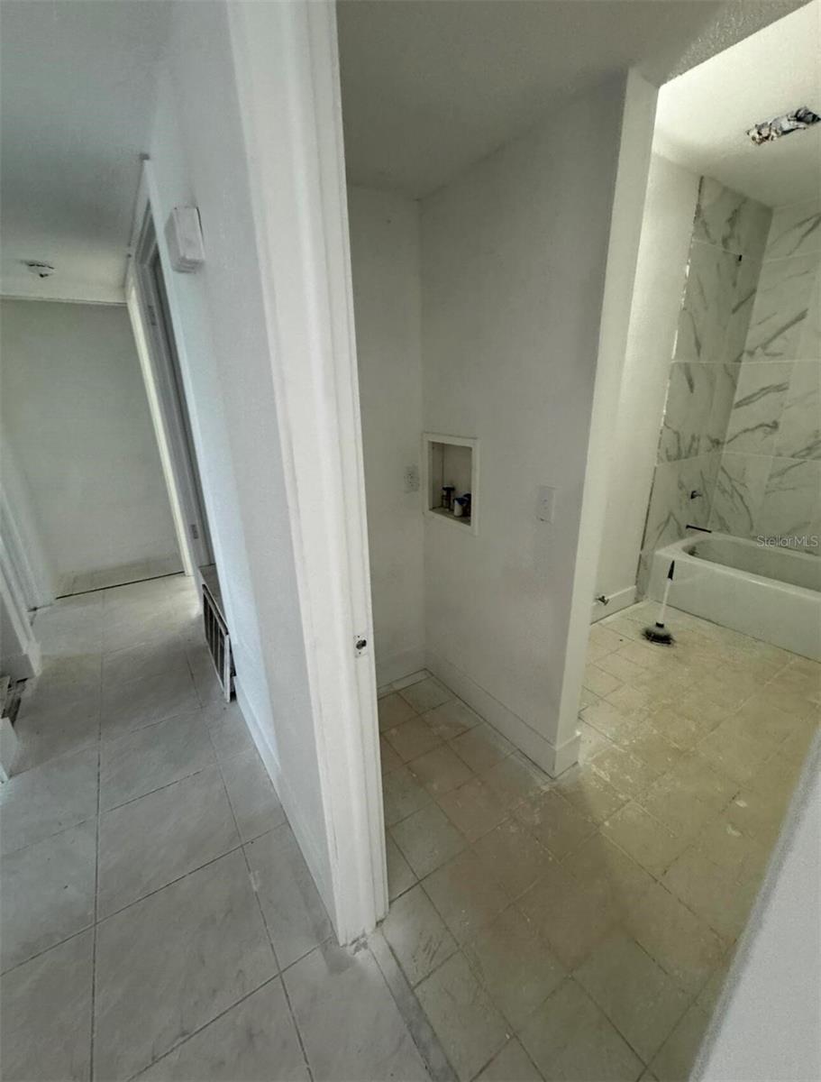 Image 7 of 16 For 5632 Espanola Avenue