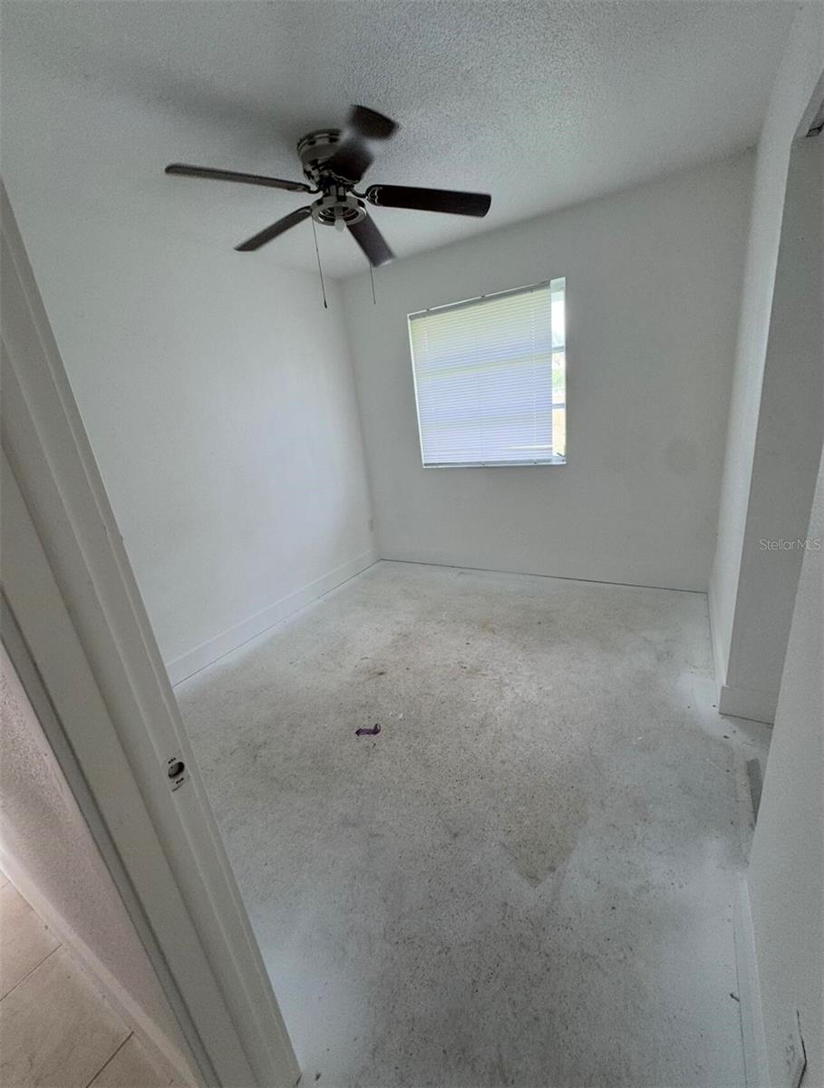 Image 9 of 16 For 5632 Espanola Avenue