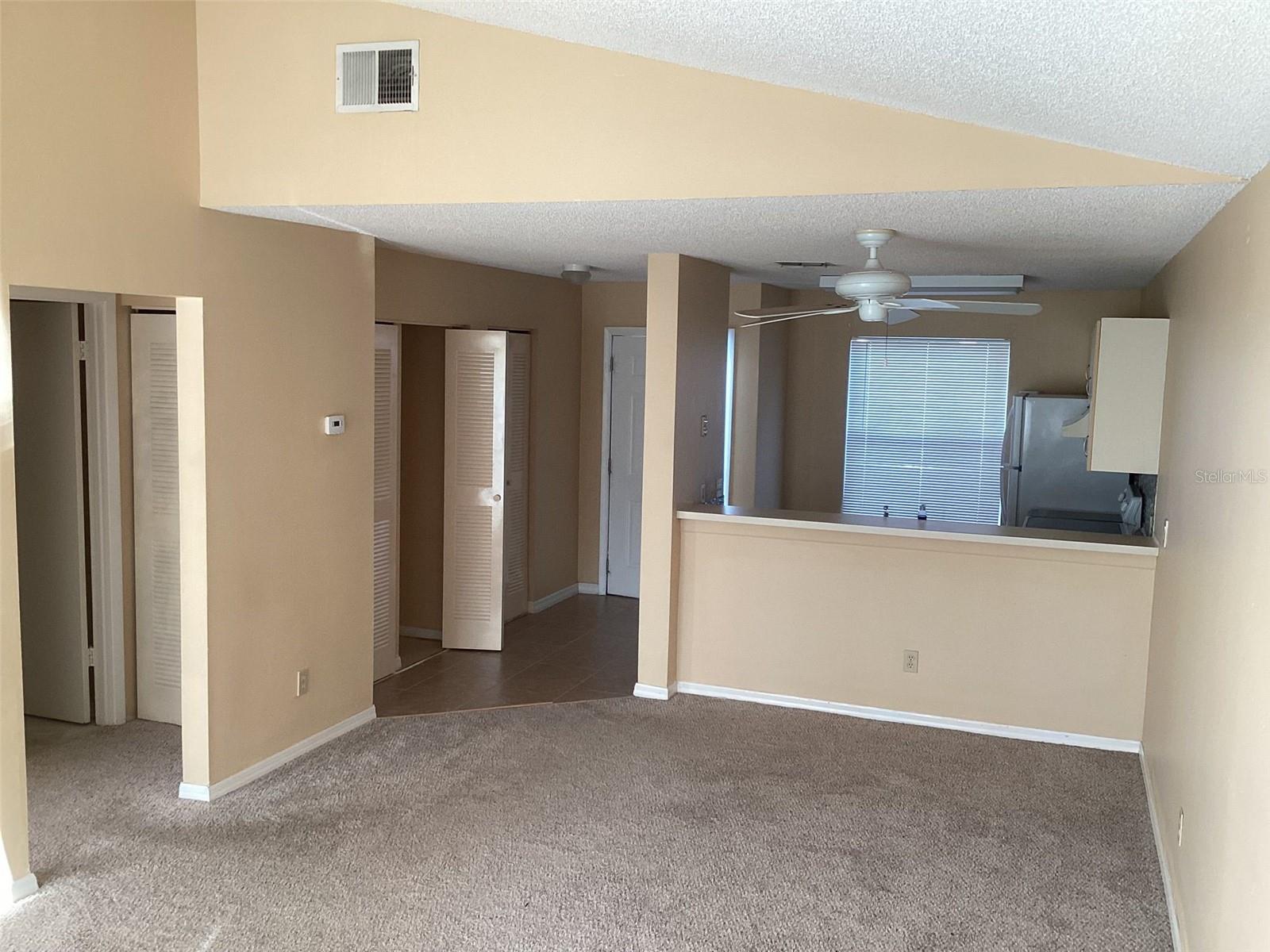 Image 4 of 8 For 2500 Woodgate Boulevard 205