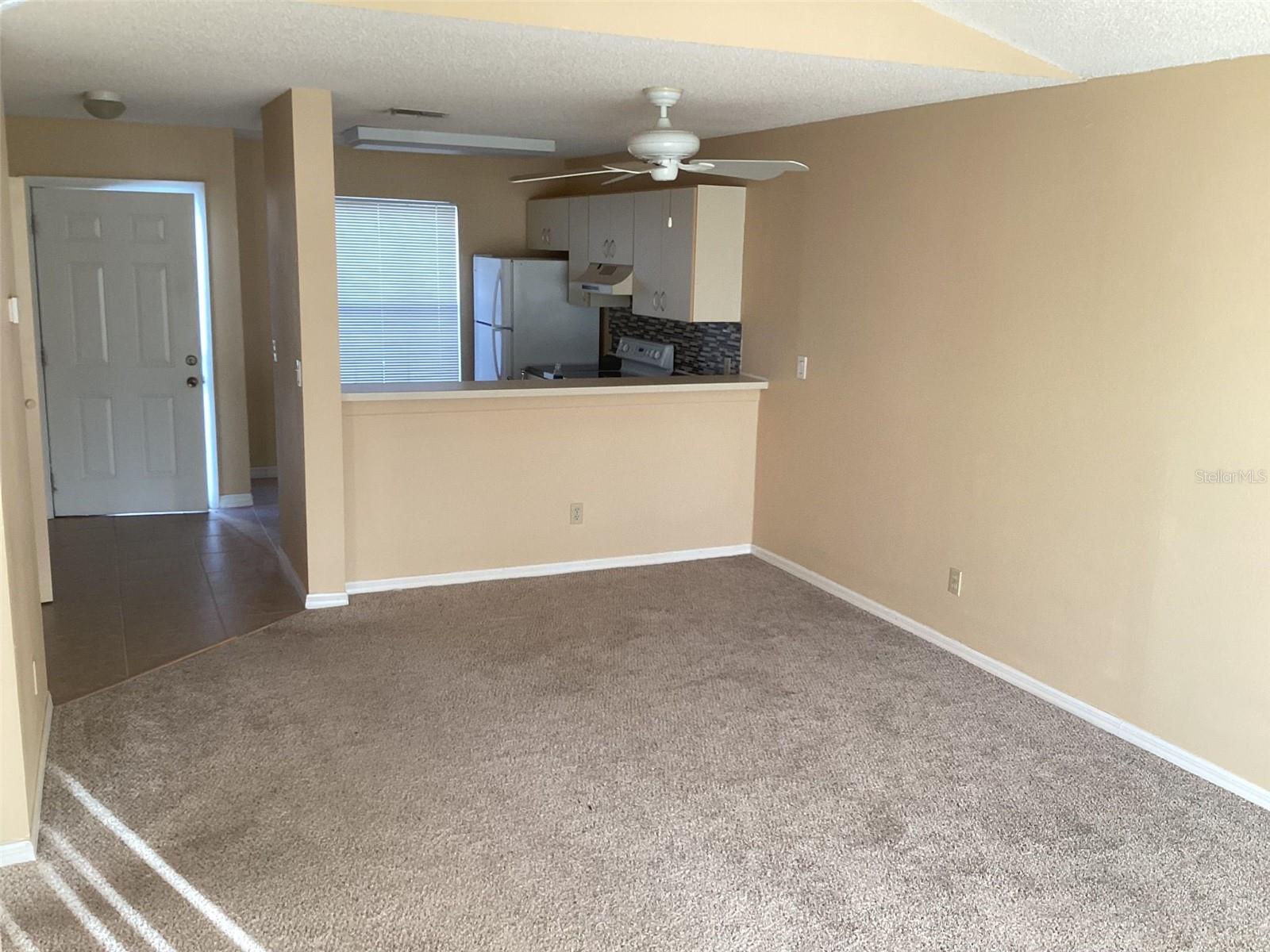 Image 5 of 8 For 2500 Woodgate Boulevard 205