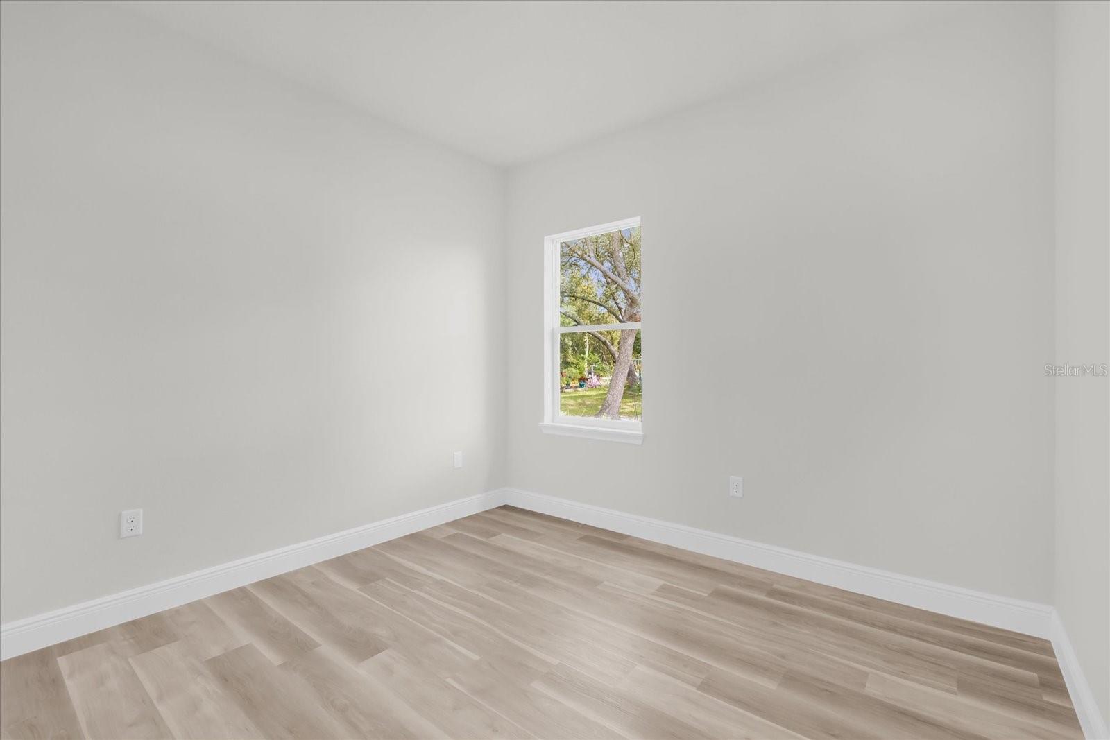 Image 20 of 34 For 452 Marion Oaks Drive