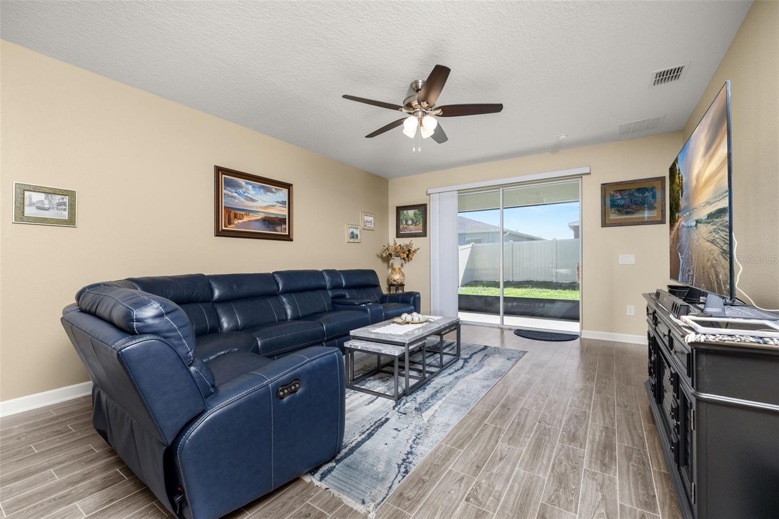 Image 14 of 47 For 1739 Good Neighbor Loop