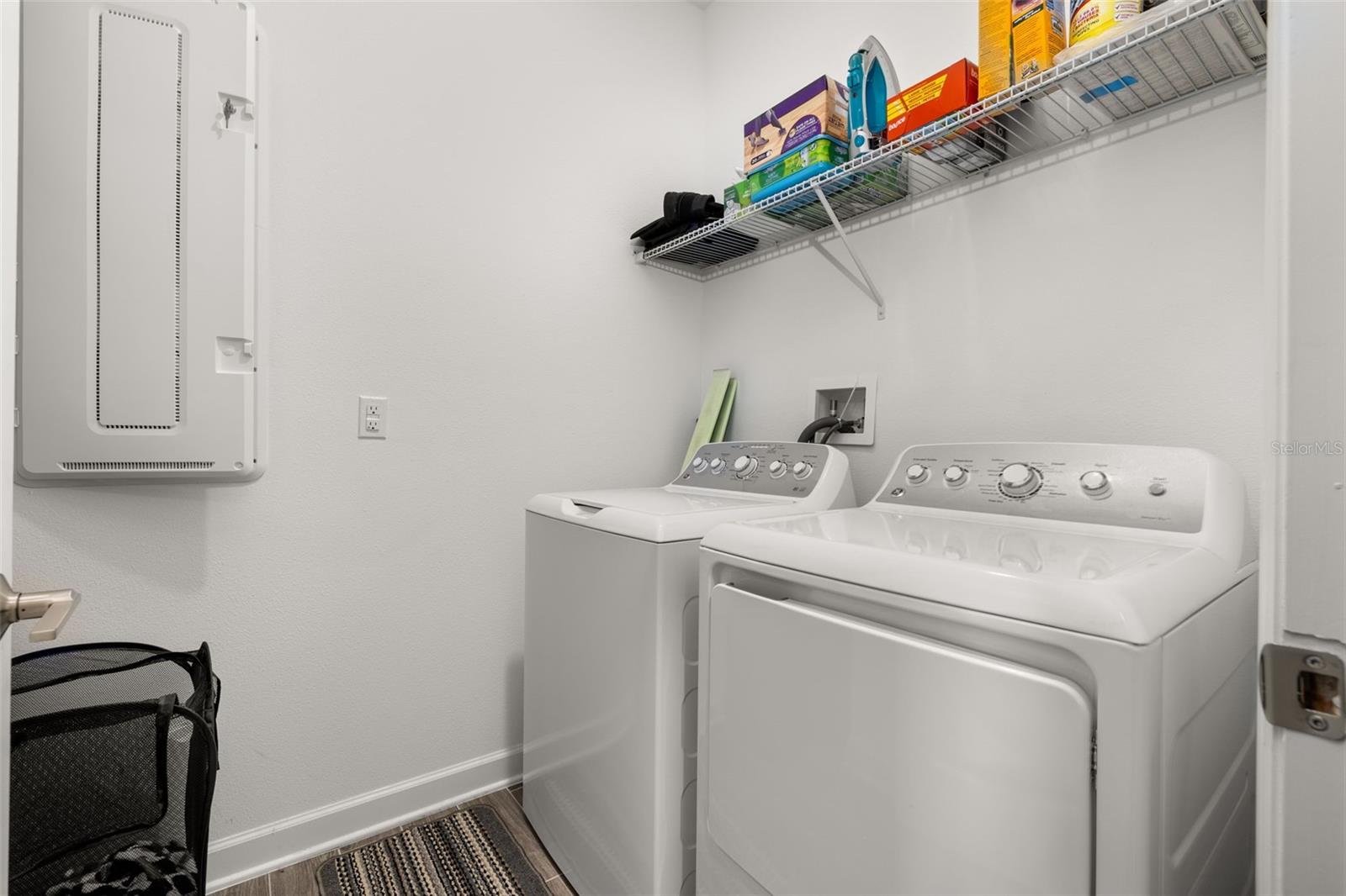 Image 17 of 47 For 1739 Good Neighbor Loop