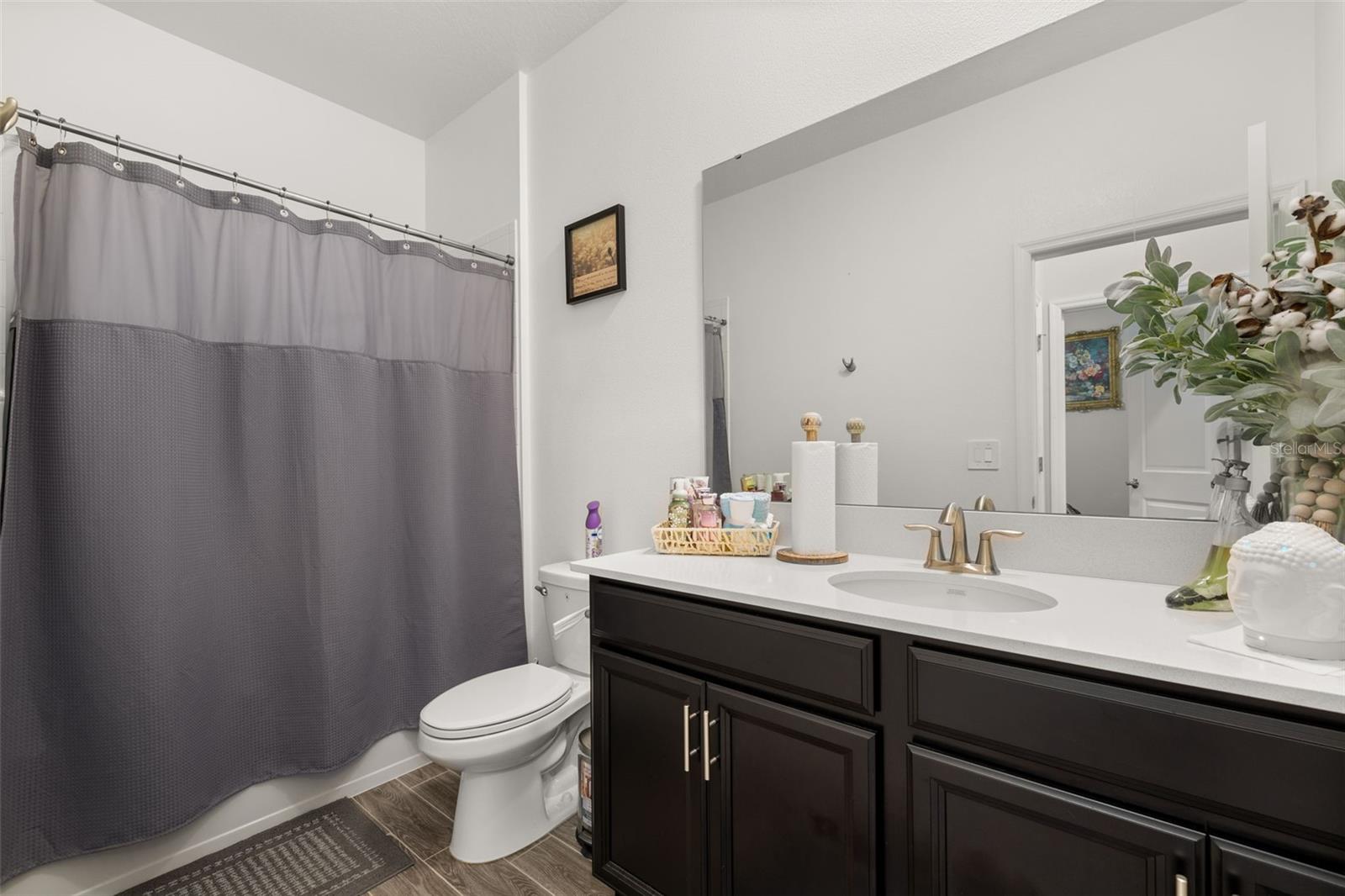 Image 21 of 47 For 1739 Good Neighbor Loop