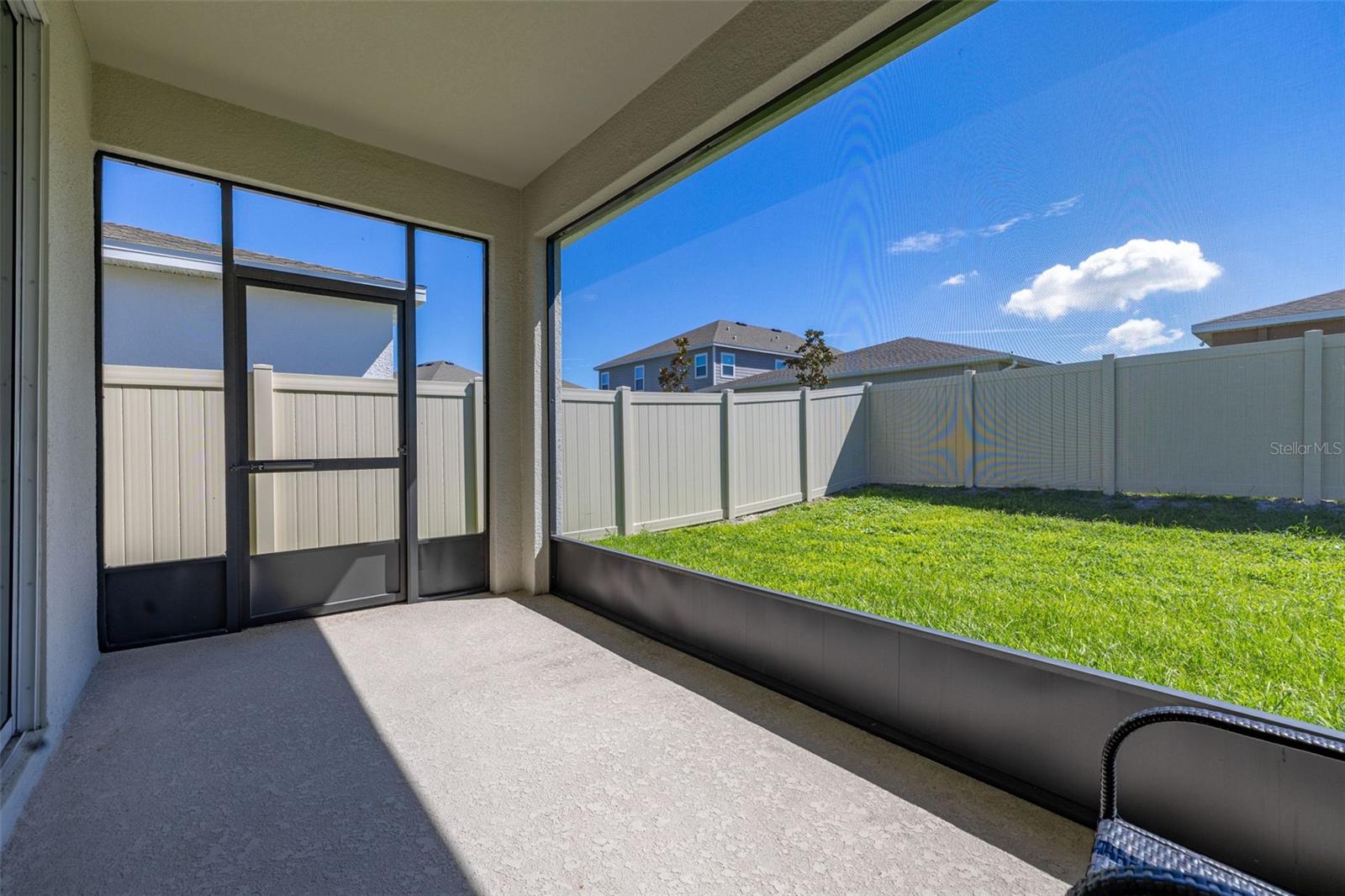 Image 33 of 47 For 1739 Good Neighbor Loop