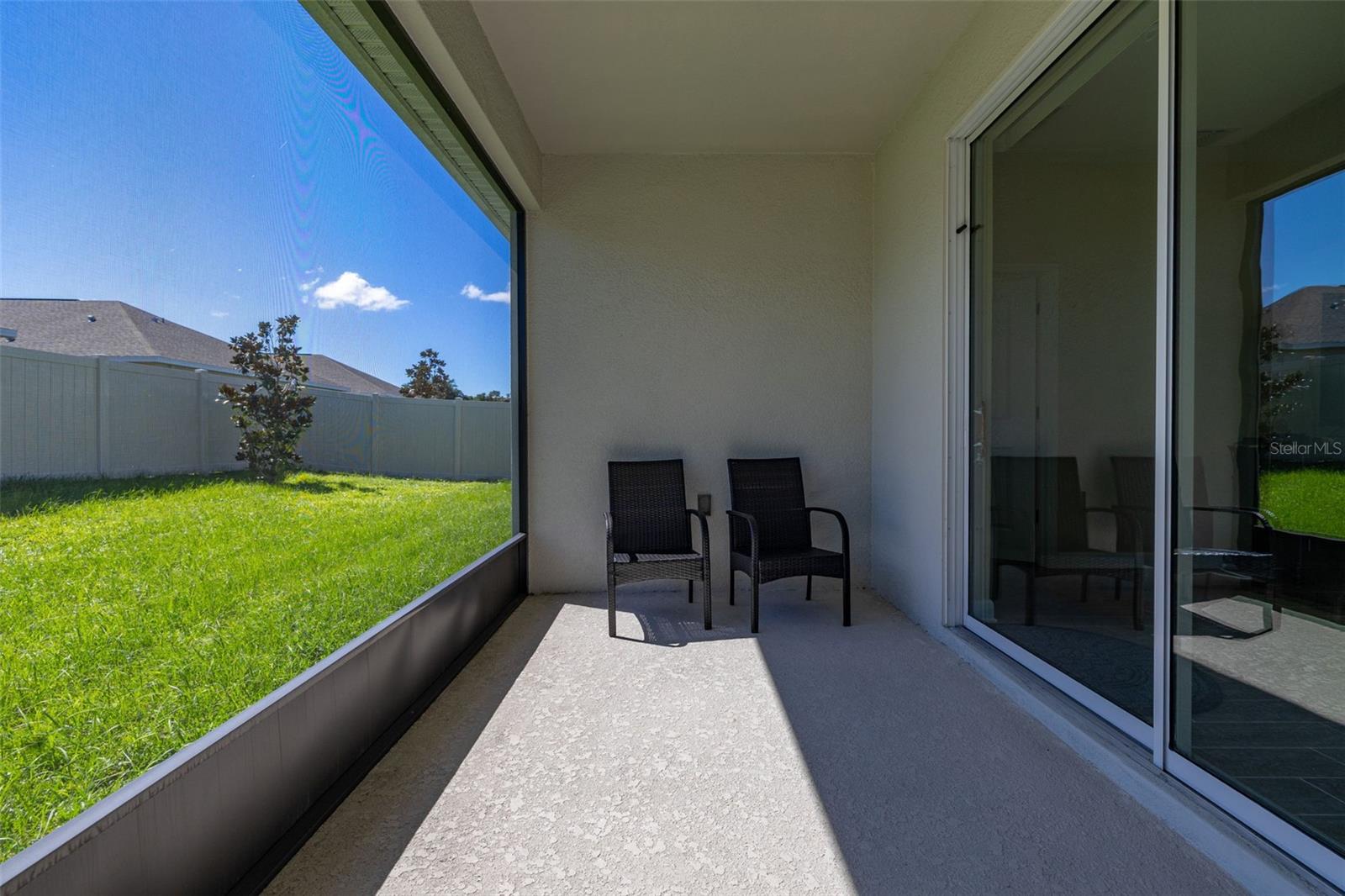 Image 34 of 47 For 1739 Good Neighbor Loop