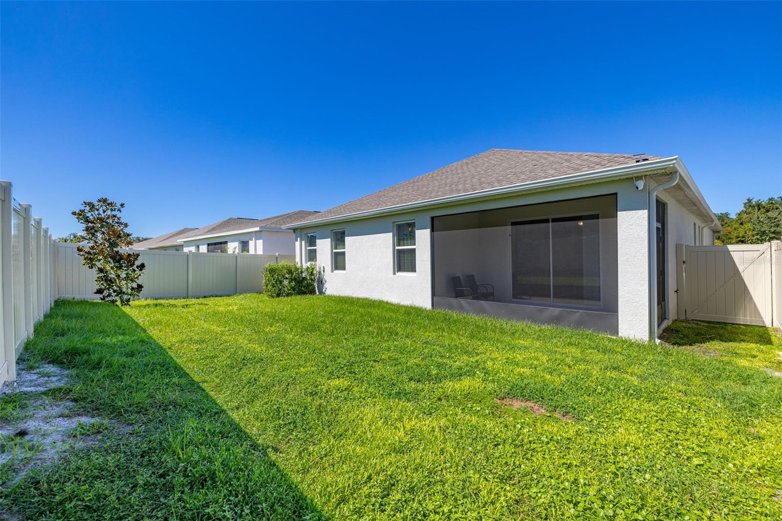 Image 38 of 47 For 1739 Good Neighbor Loop