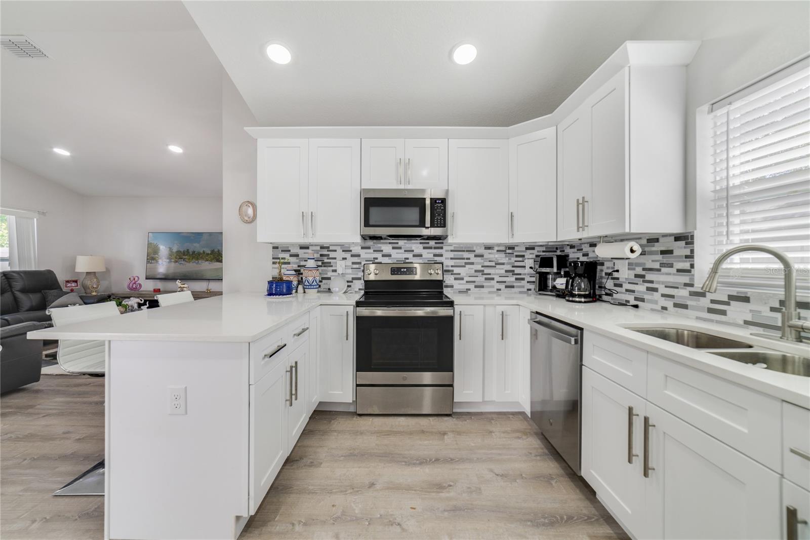 Image 9 of 17 For 1104 3rd Street