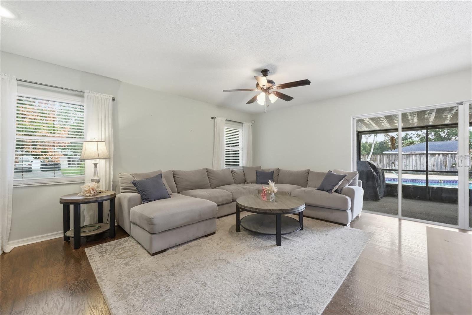 Image 16 of 49 For 8014 Laurel Tree Drive