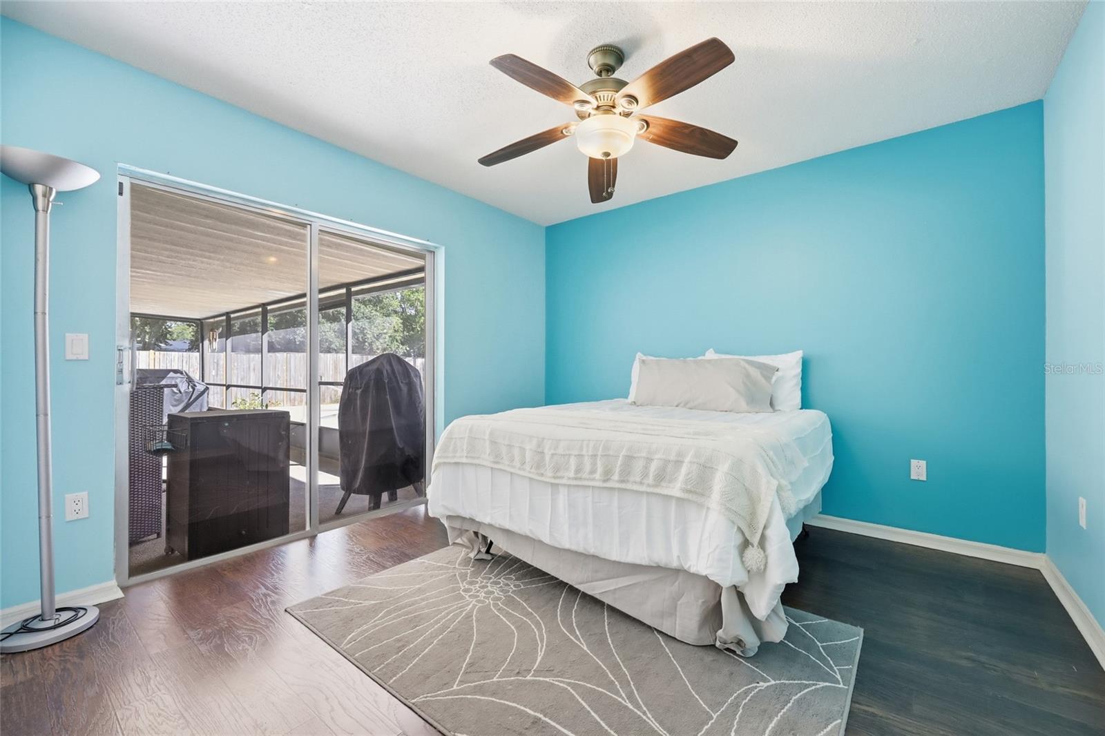 Image 30 of 49 For 8014 Laurel Tree Drive