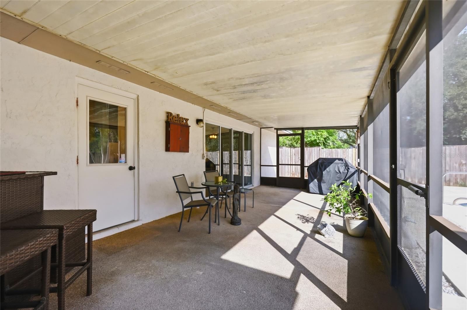 Image 32 of 49 For 8014 Laurel Tree Drive