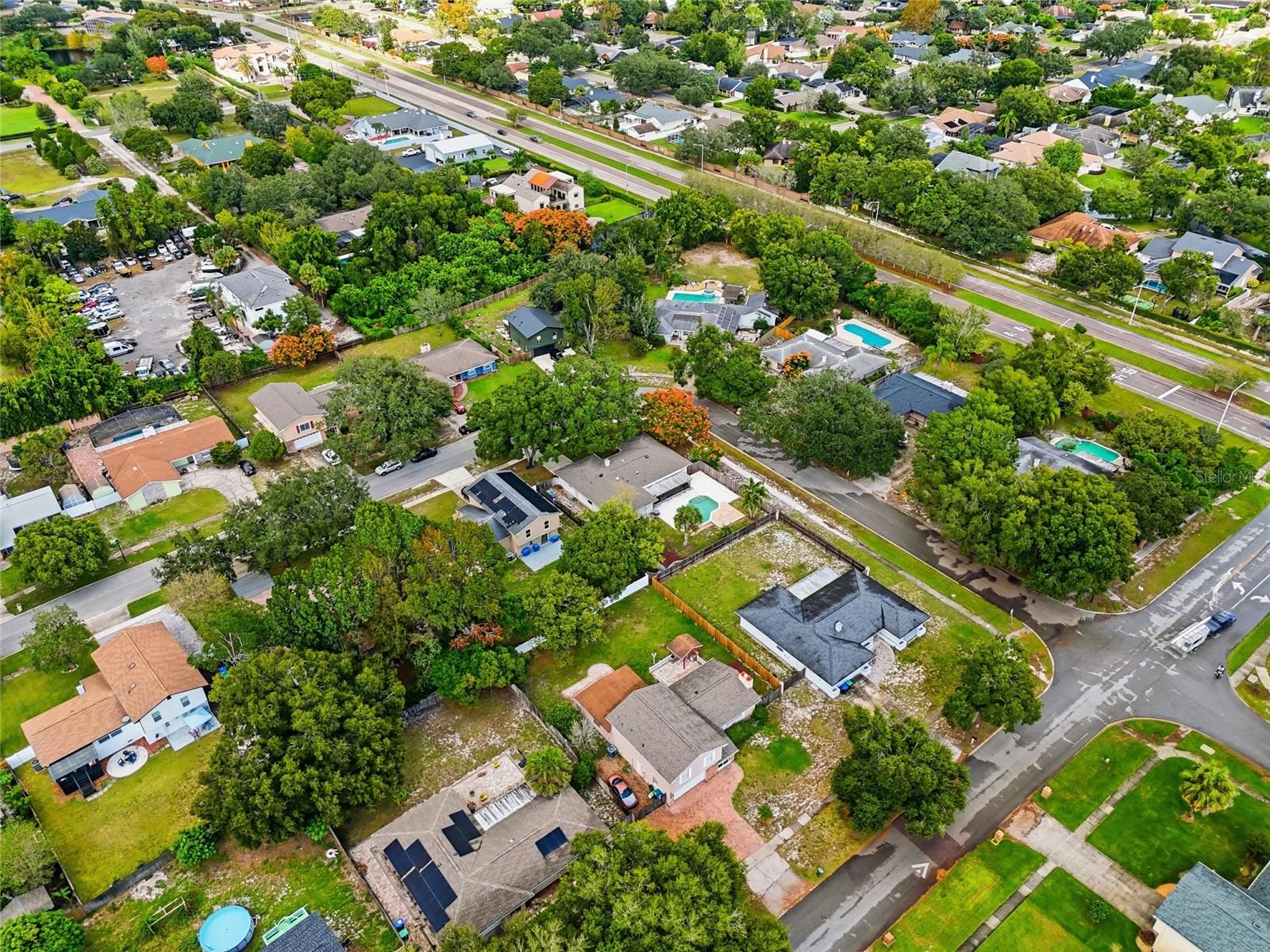 Image 44 of 49 For 8014 Laurel Tree Drive