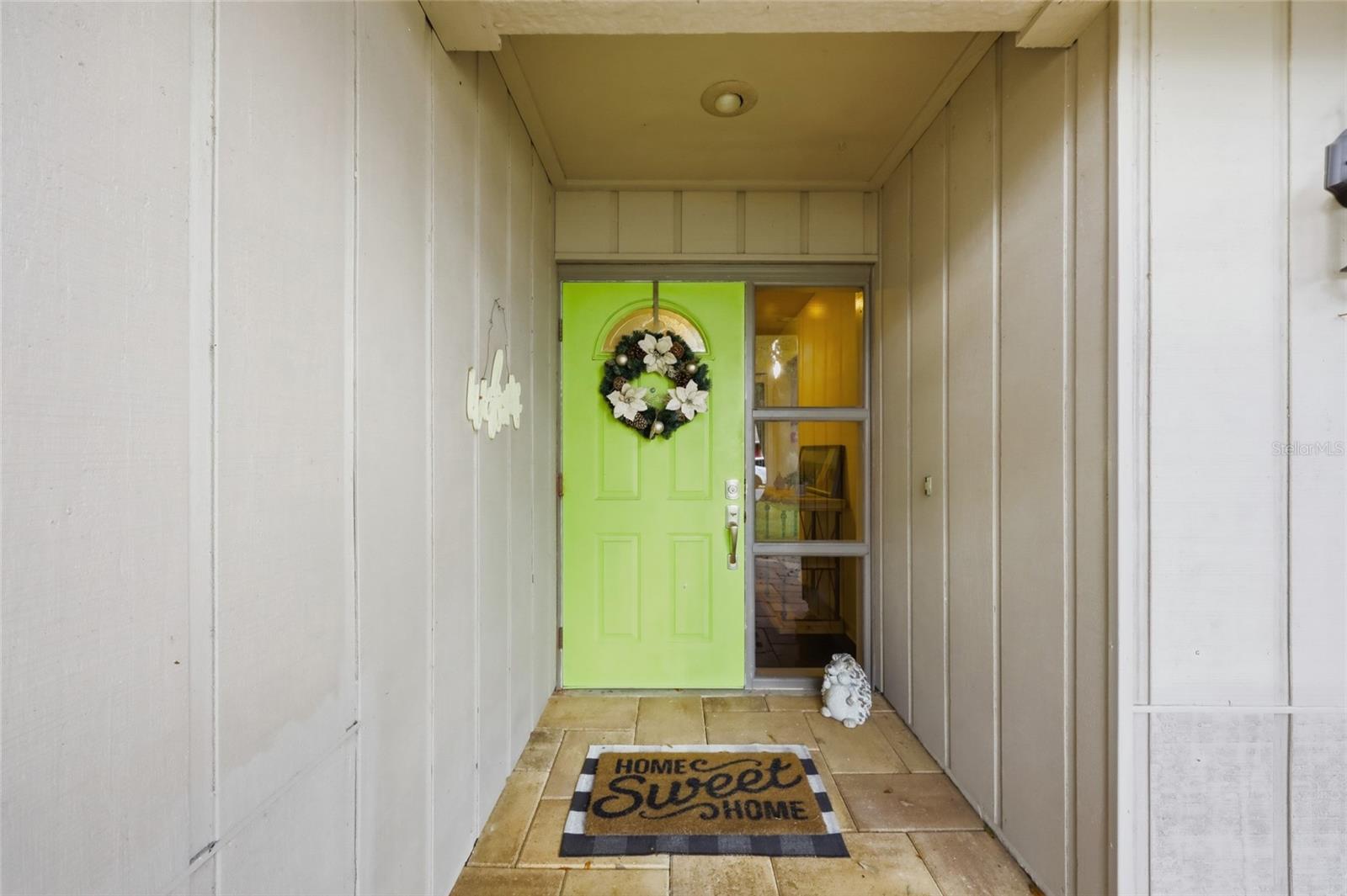 Image 7 of 49 For 8014 Laurel Tree Drive